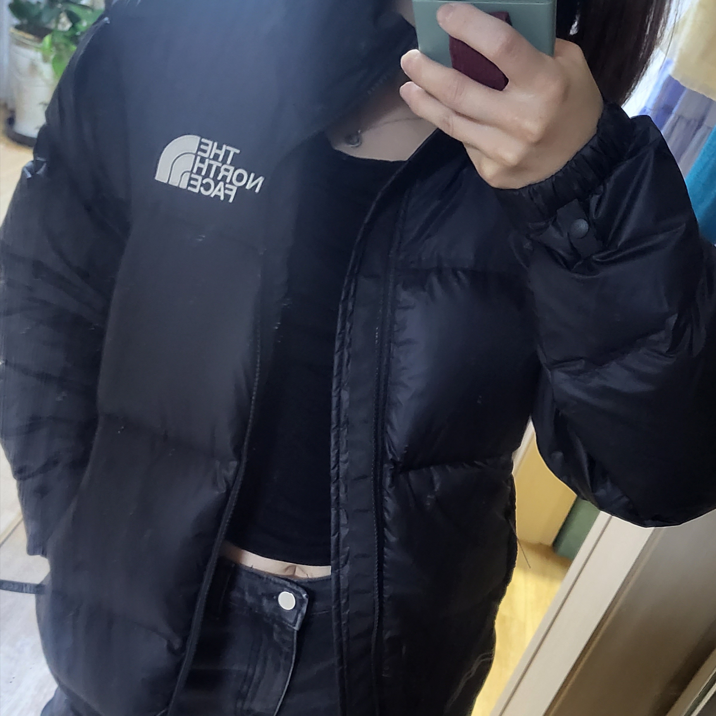 The North Face 1996 Eco Nuptse Jacket Black 착용 스타일 - 1