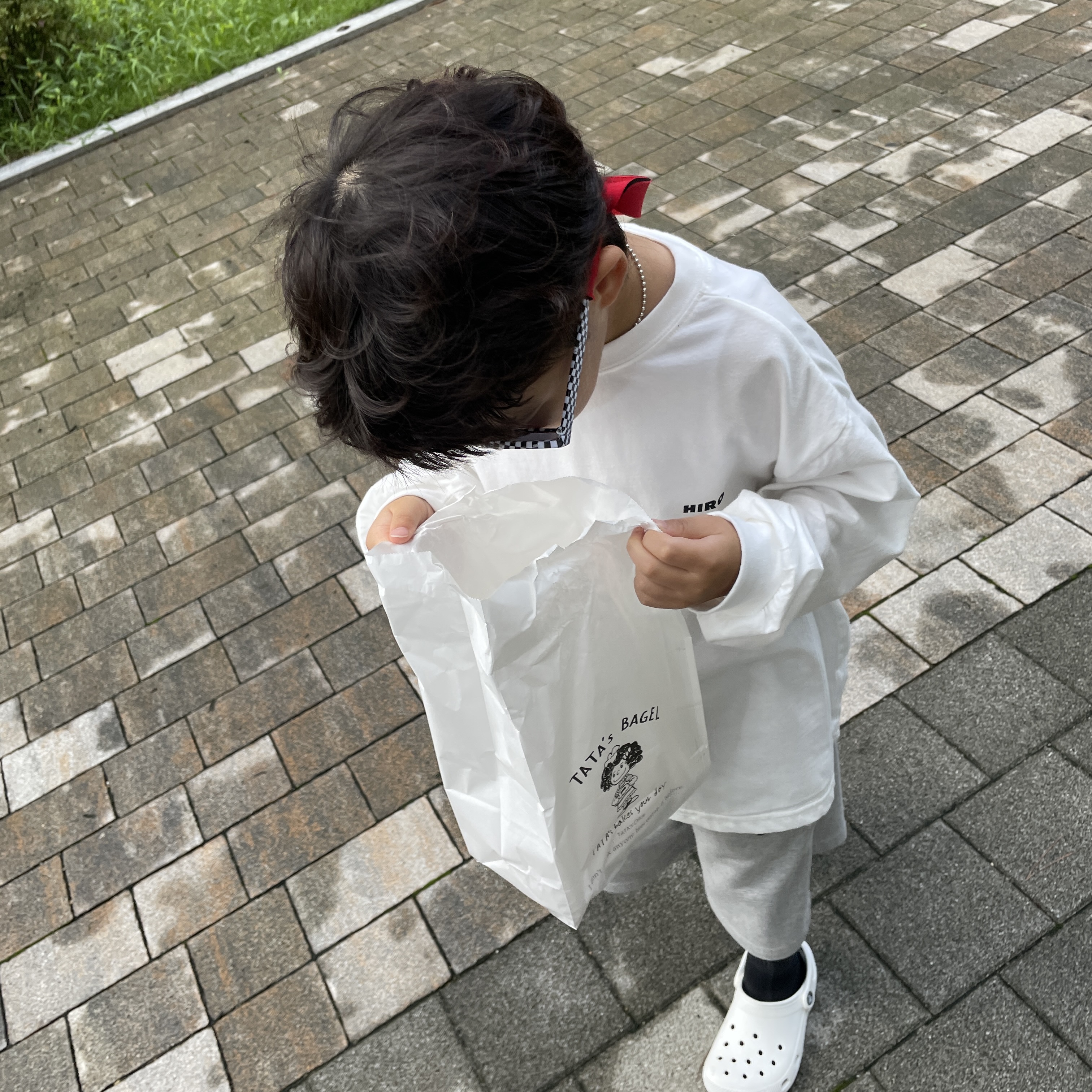 (Kids) Crocs Classic Clog White 착용 스타일