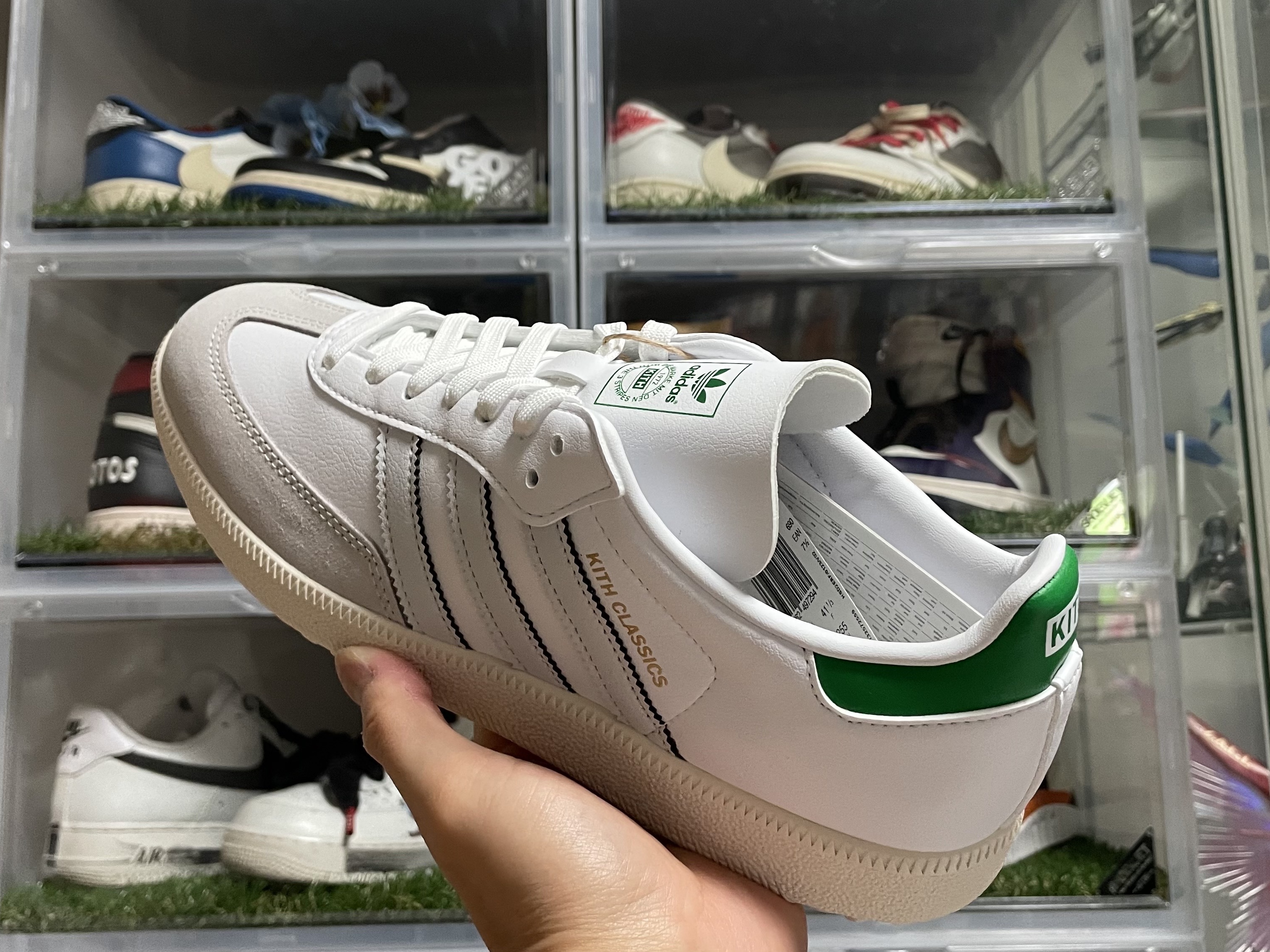 Adidas x Kith Samba Golf White Dash Grey 착용 스타일 - 5