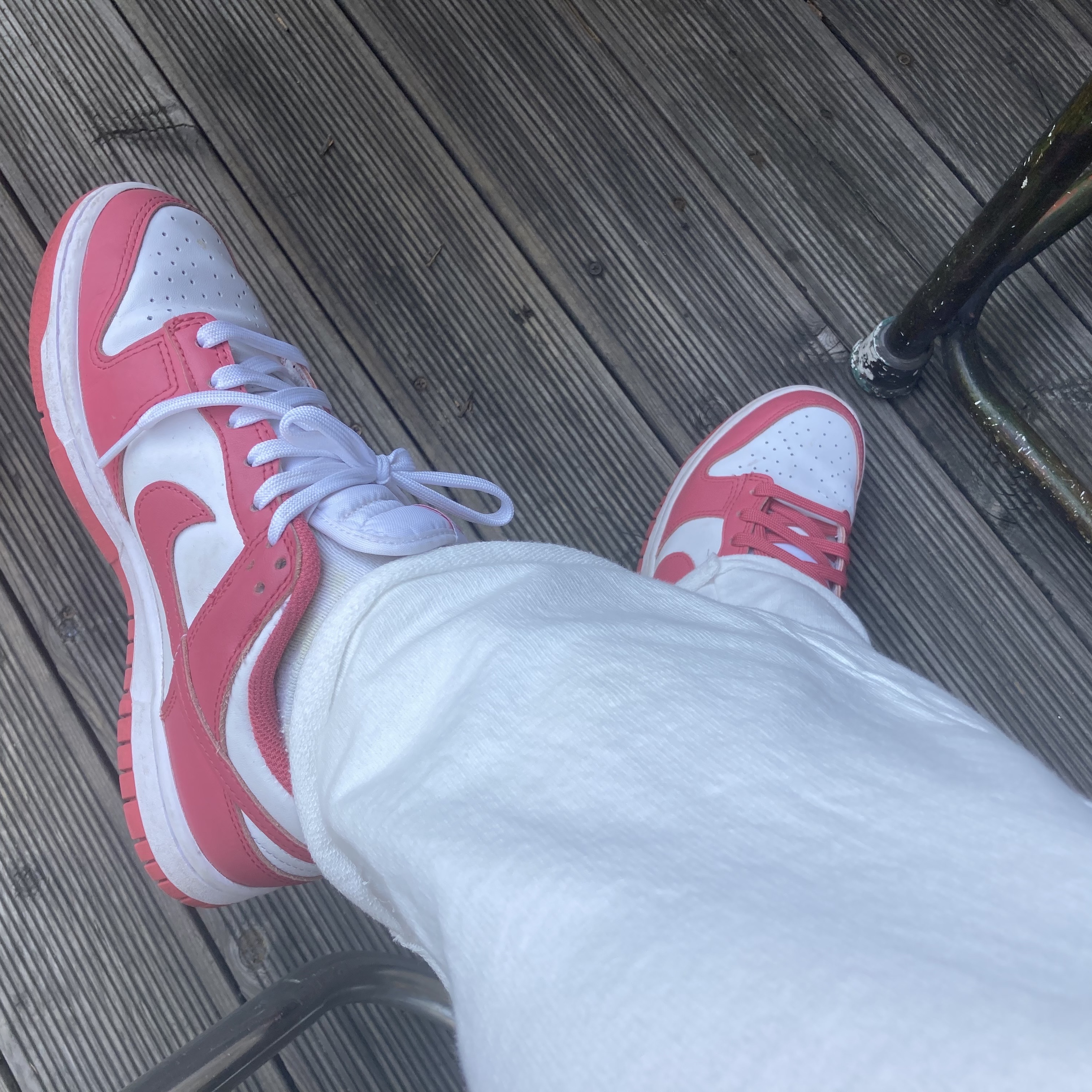 (W) Nike Dunk Low Archeo Pink 착용 스타일 - 1