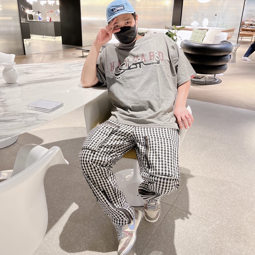 Supreme Washed Chino Twill Camp Cap Denim - 23FW, Supreme Gingham Flight Pants Black - 23SS 착용 스타일