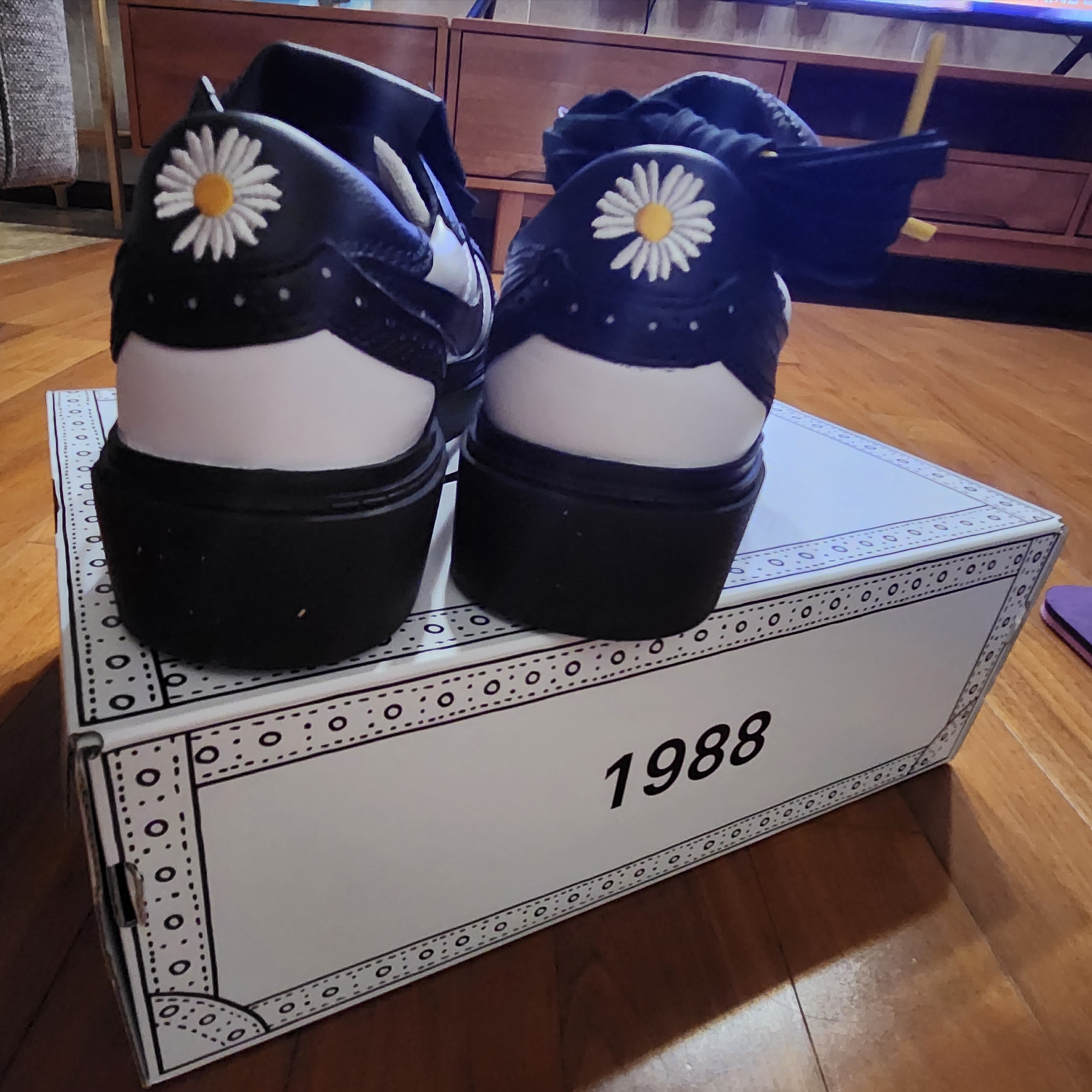 Nike x Peaceminusone Kwondo1 Black and White 착용 스타일 - 2
