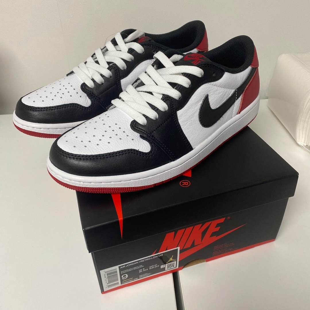 Jordan 1 Retro Low OG Black Toe 착용 스타일 - 1