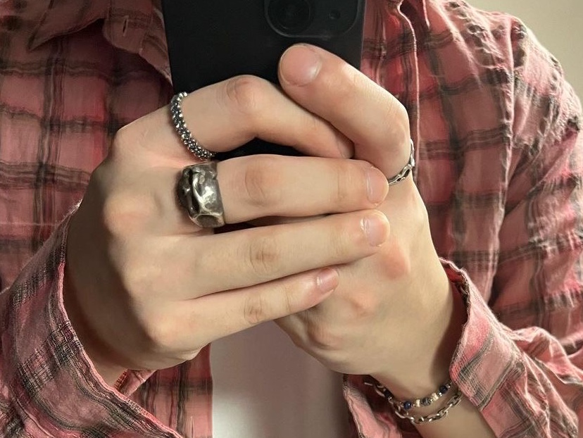 Scudo Lily Layered Ring 착용 스타일