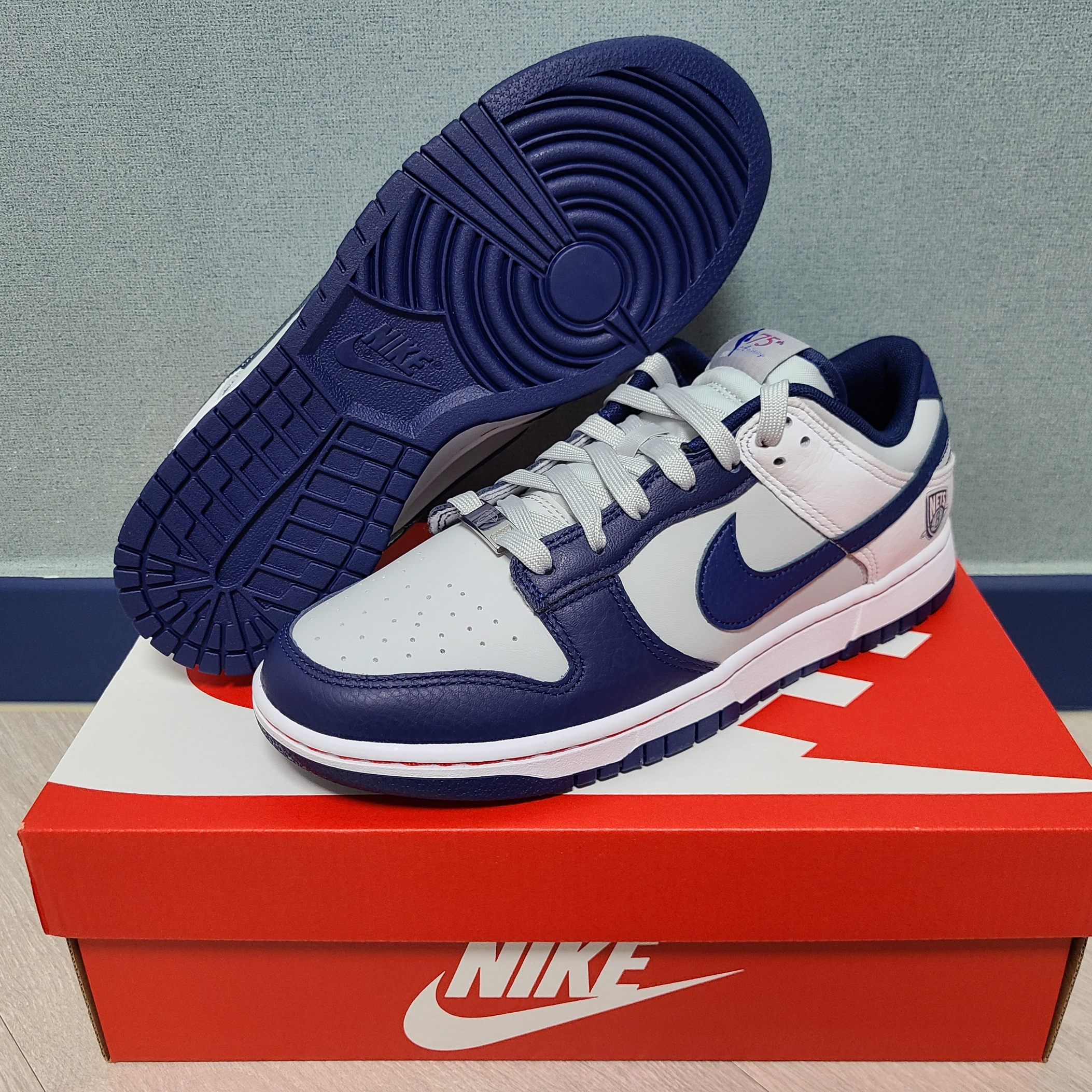 Nike x NBA Dunk Low Retro EMB Nets 착용 스타일