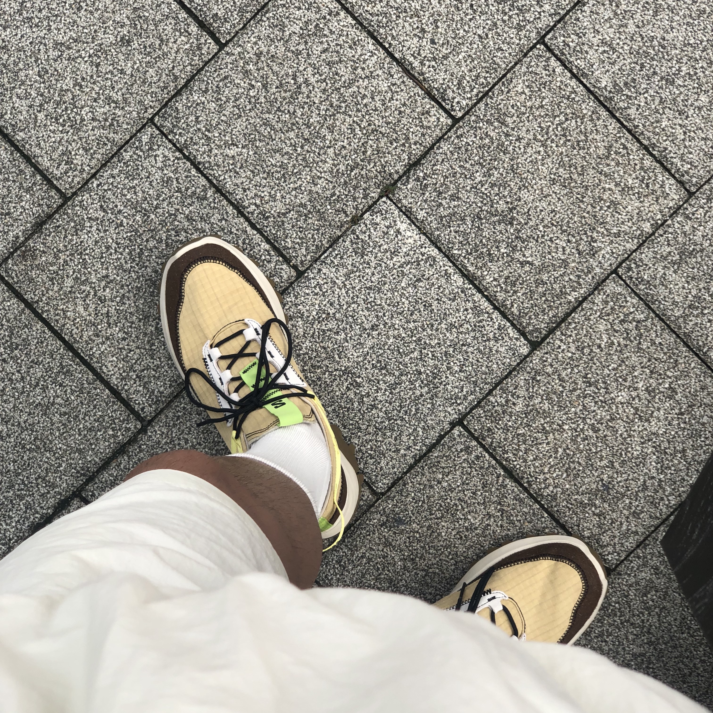 Salomon x Ranra Cross Pro Better Cathay Spice Kelp 착용 스타일 - 1