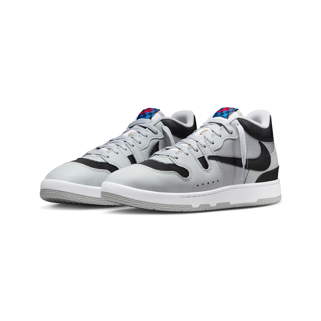 Nike x Travis Scott Mac Attack SP Light Smoke Grey 착용 스타일 - 3