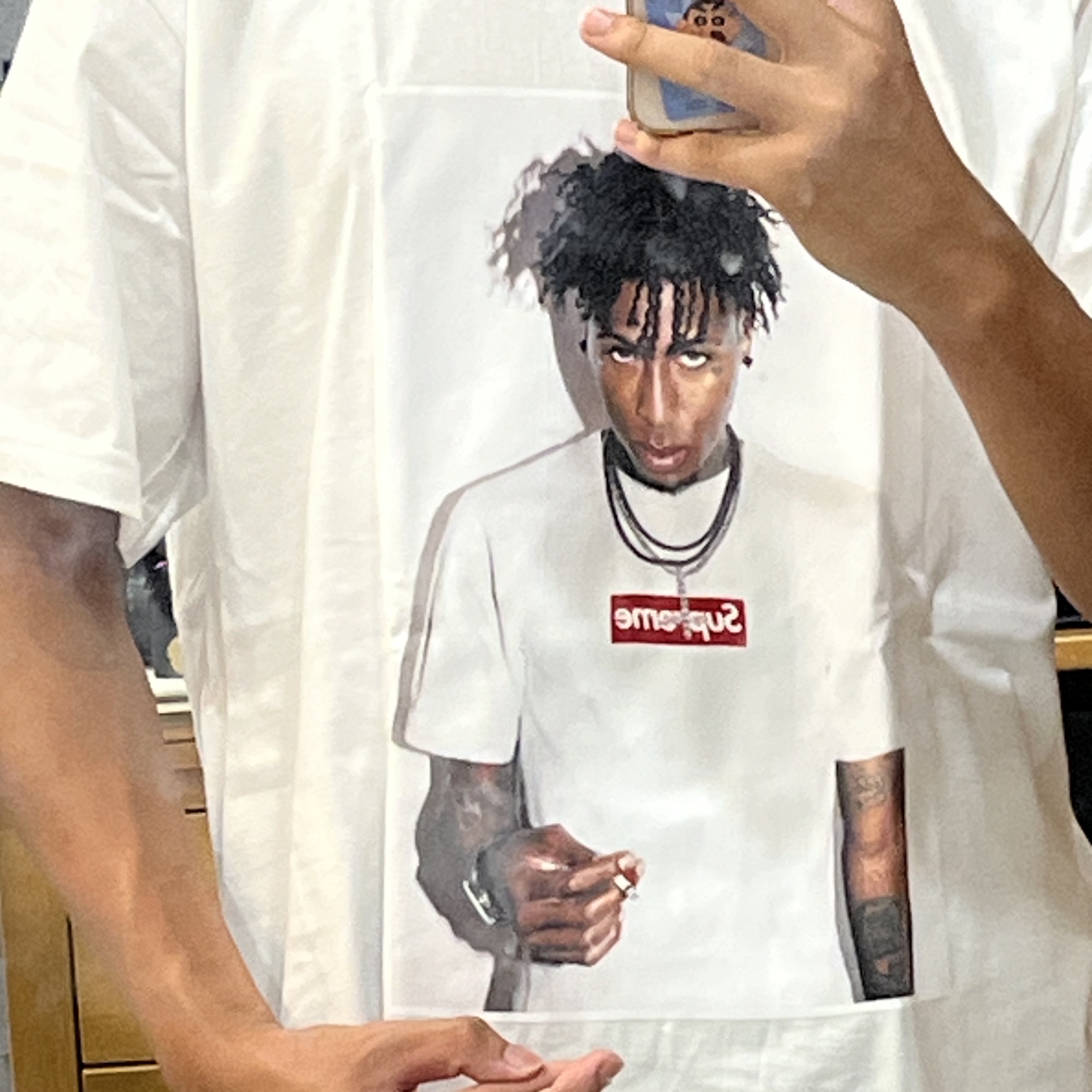 Supreme NBA Youngboy T-Shirt White - 23FW 착용 스타일