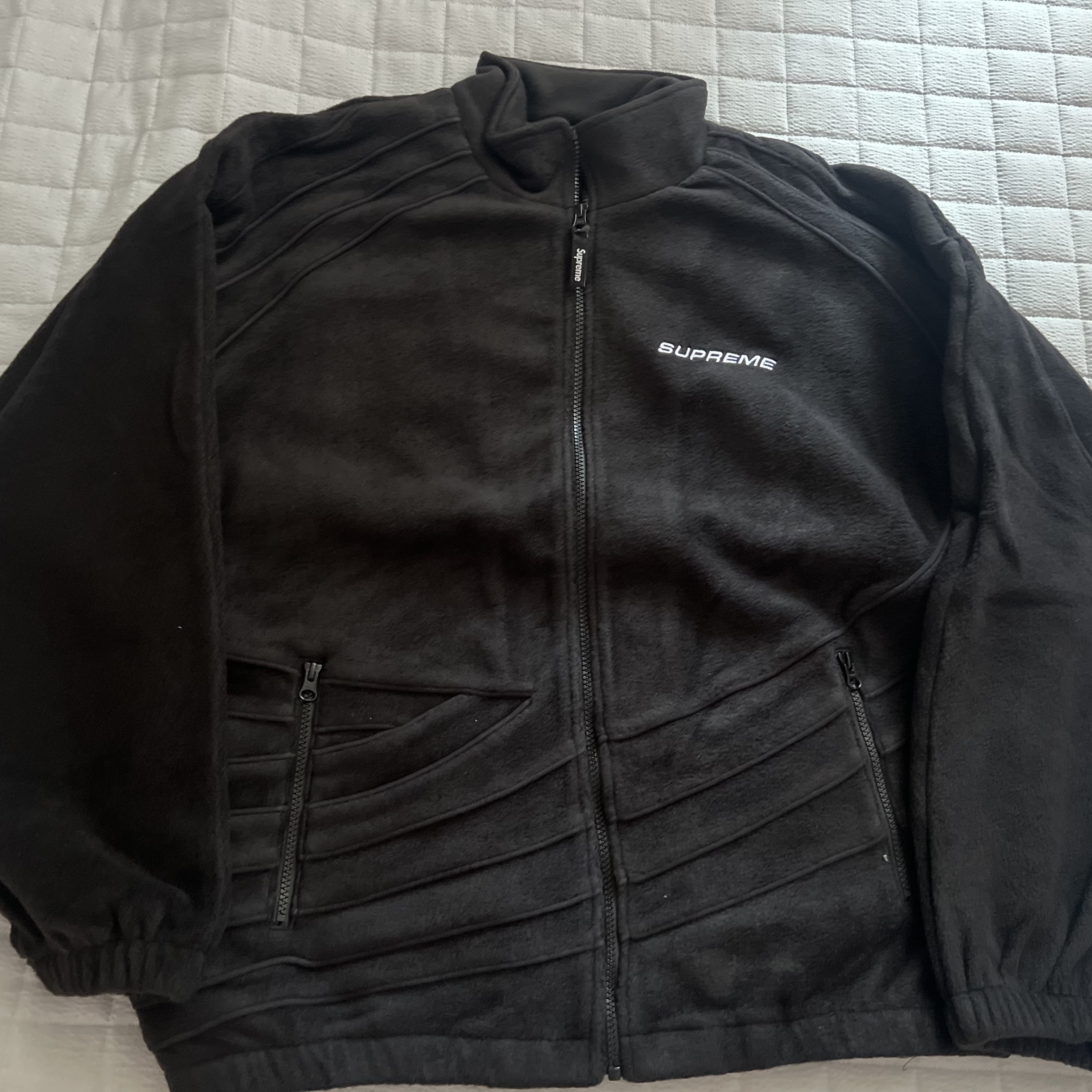 Supreme Racing Fleece Jacket Black - 23SS 착용 스타일 - 1