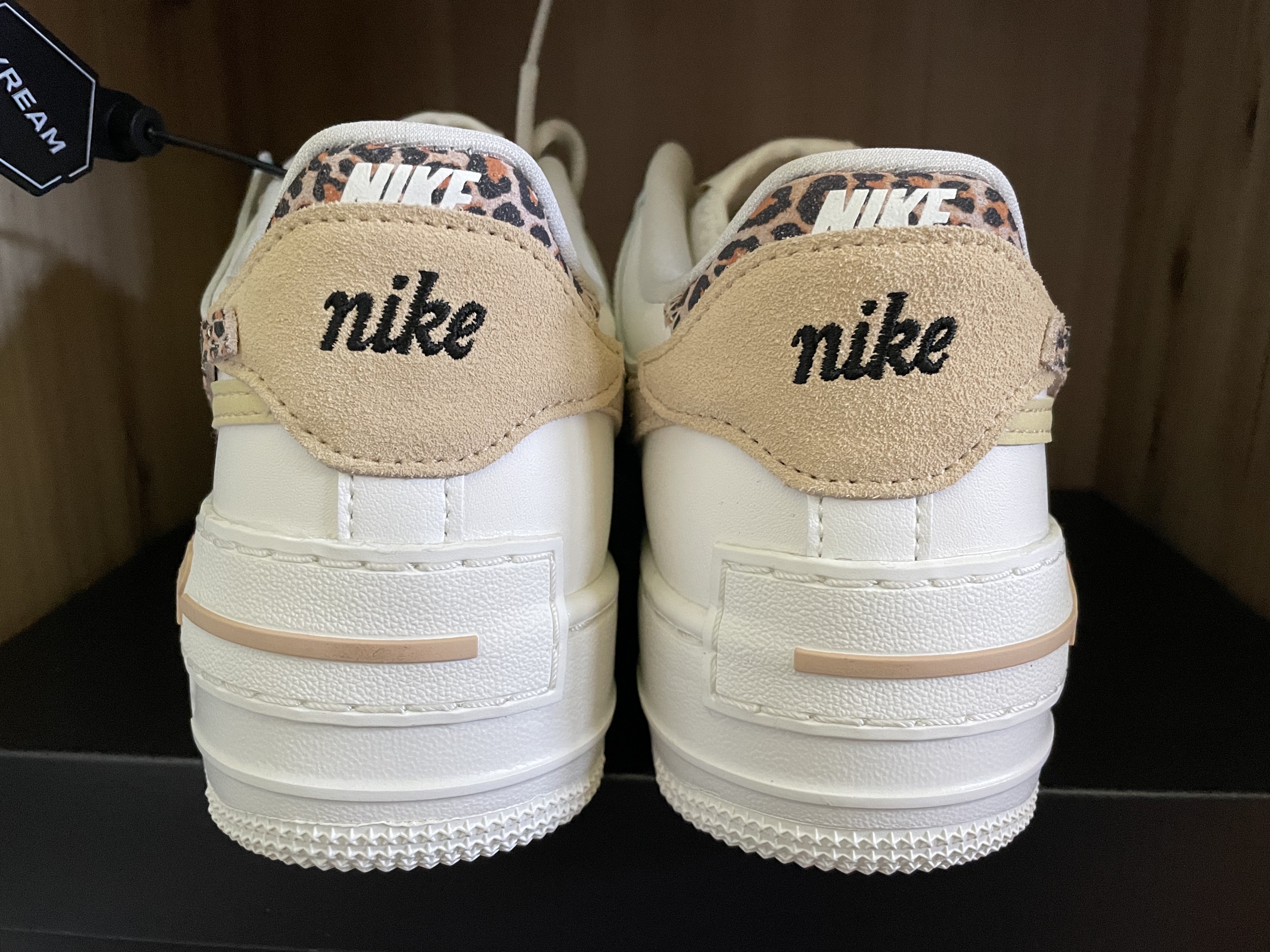 (W) Nike Air Force 1 Shadow Sail Sesame 착용 스타일 - 4