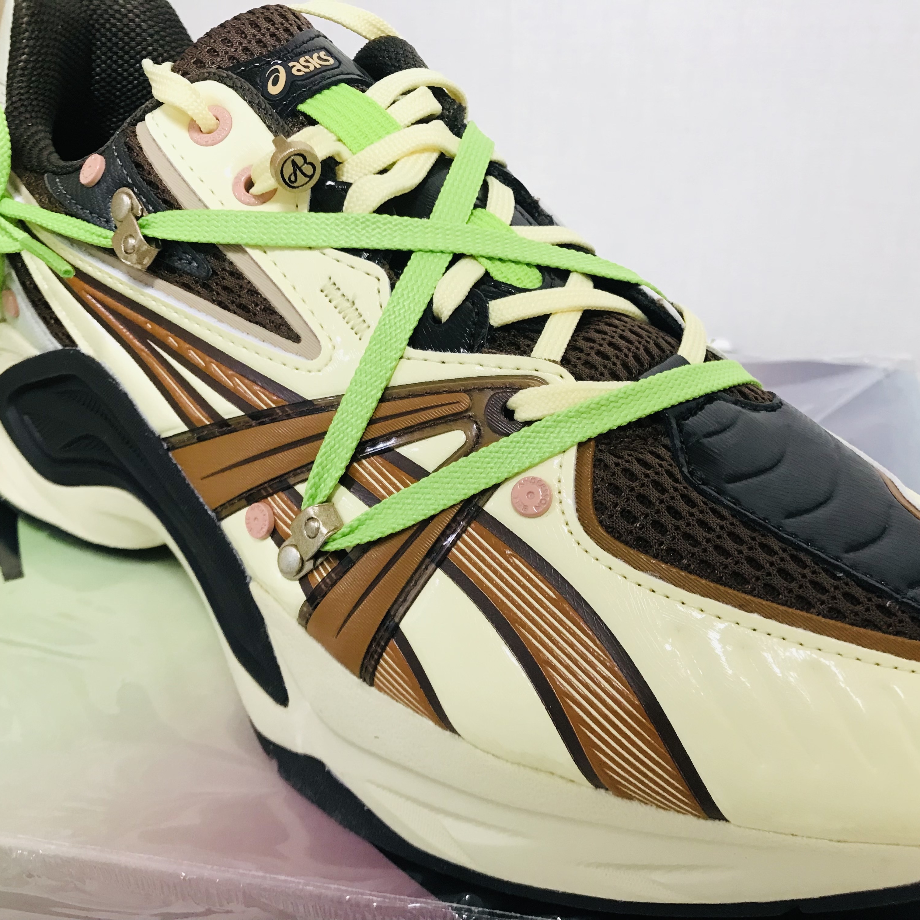 Asics x Andersson Bell HN2-S Protoblast Butter 착용 스타일