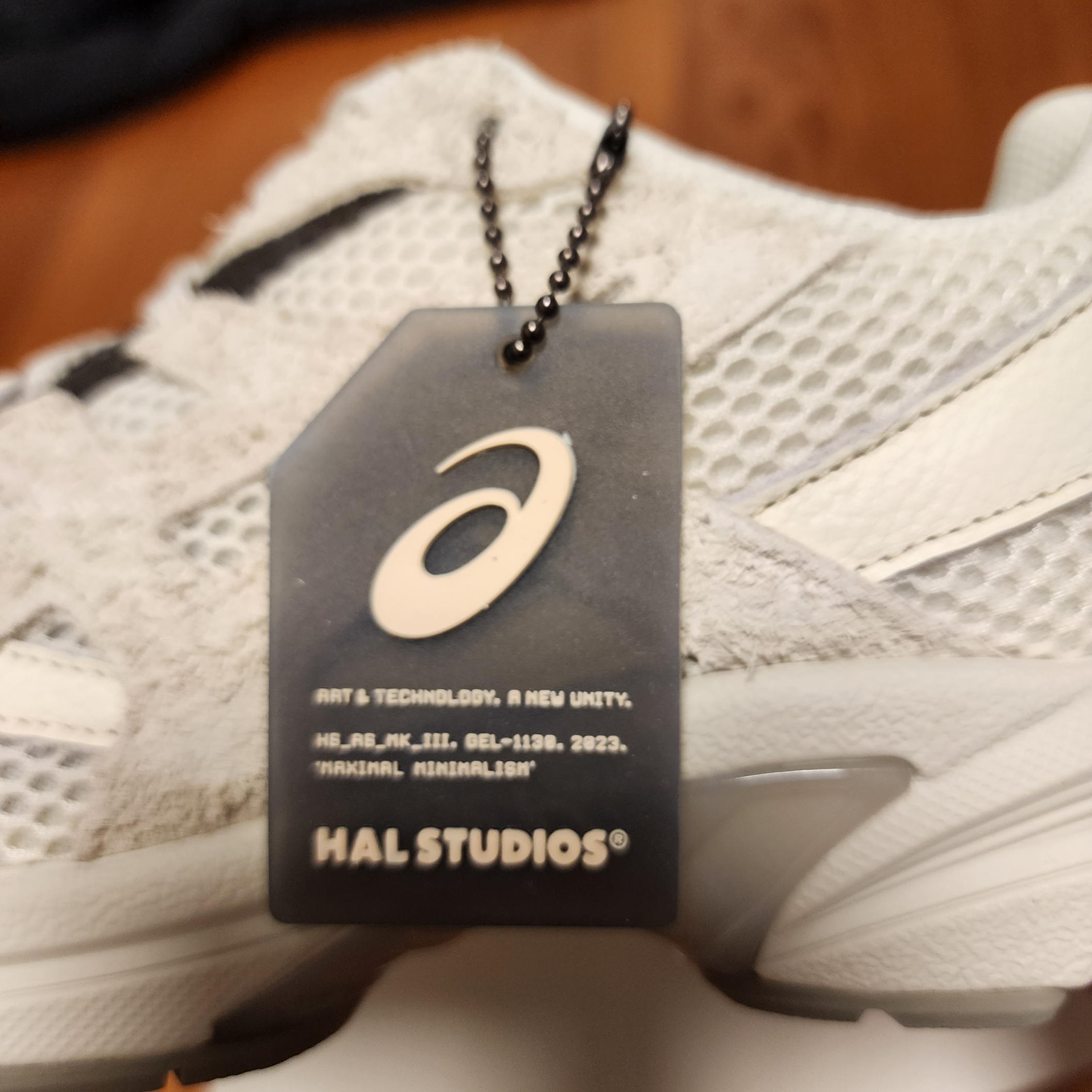 Asics x Hal Studios Gel-1130 MK-III Glacier 착용 스타일 - 3