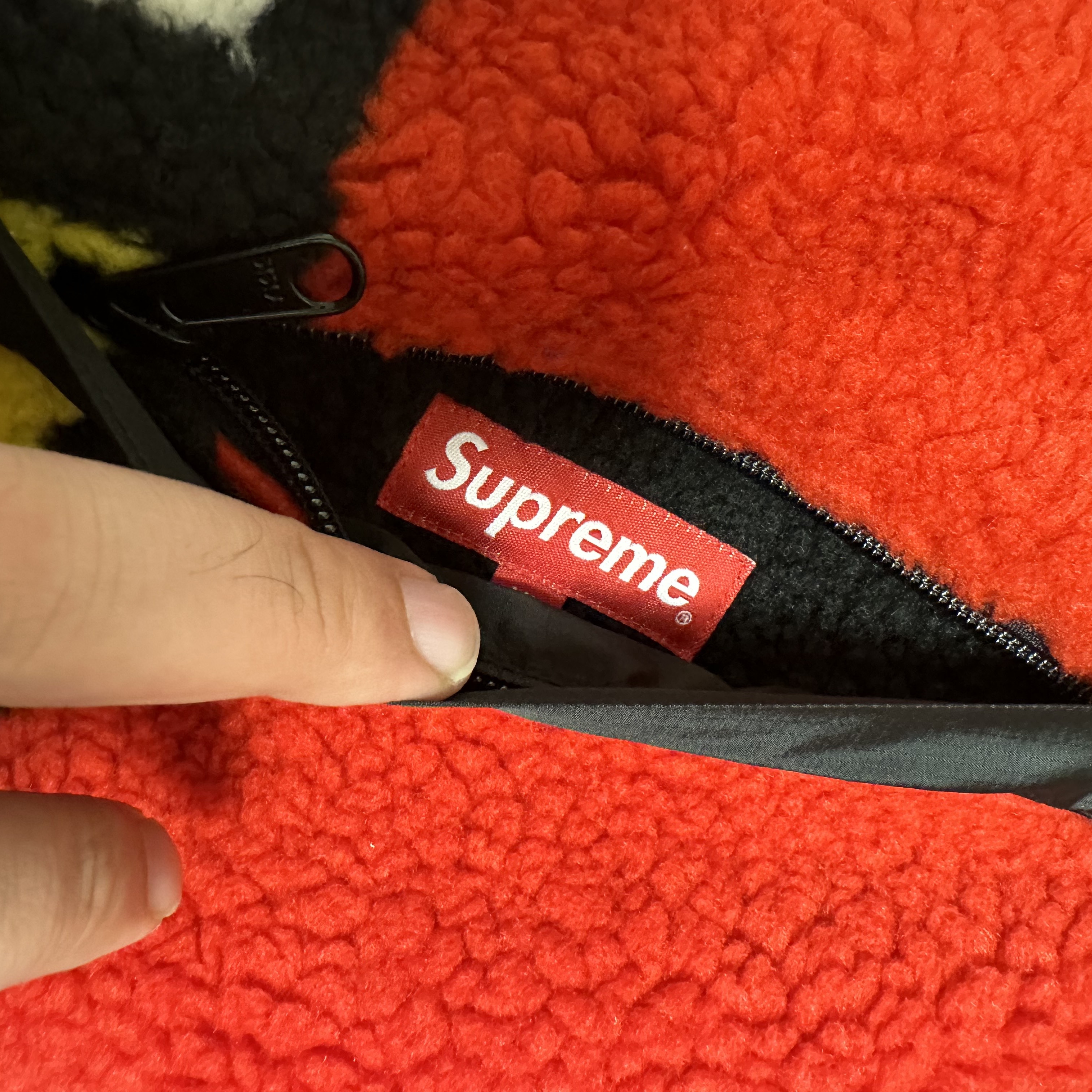 Supreme Reversible Colorblocked Fleece Jacket Red - 20FW 착용 스타일 - 2