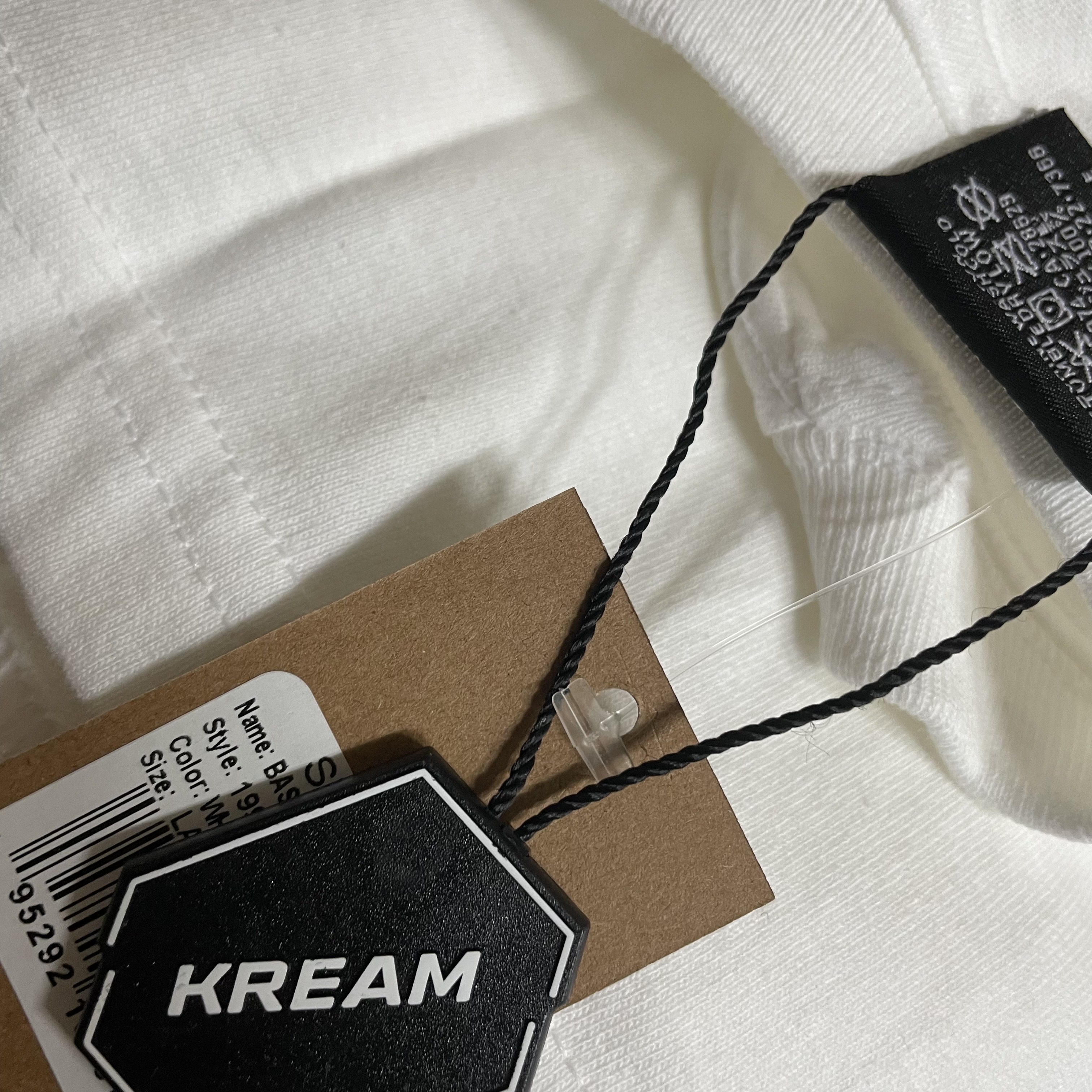 Stussy Basic Stussy LS T-Shirt White 2022 착용 스타일 - 1