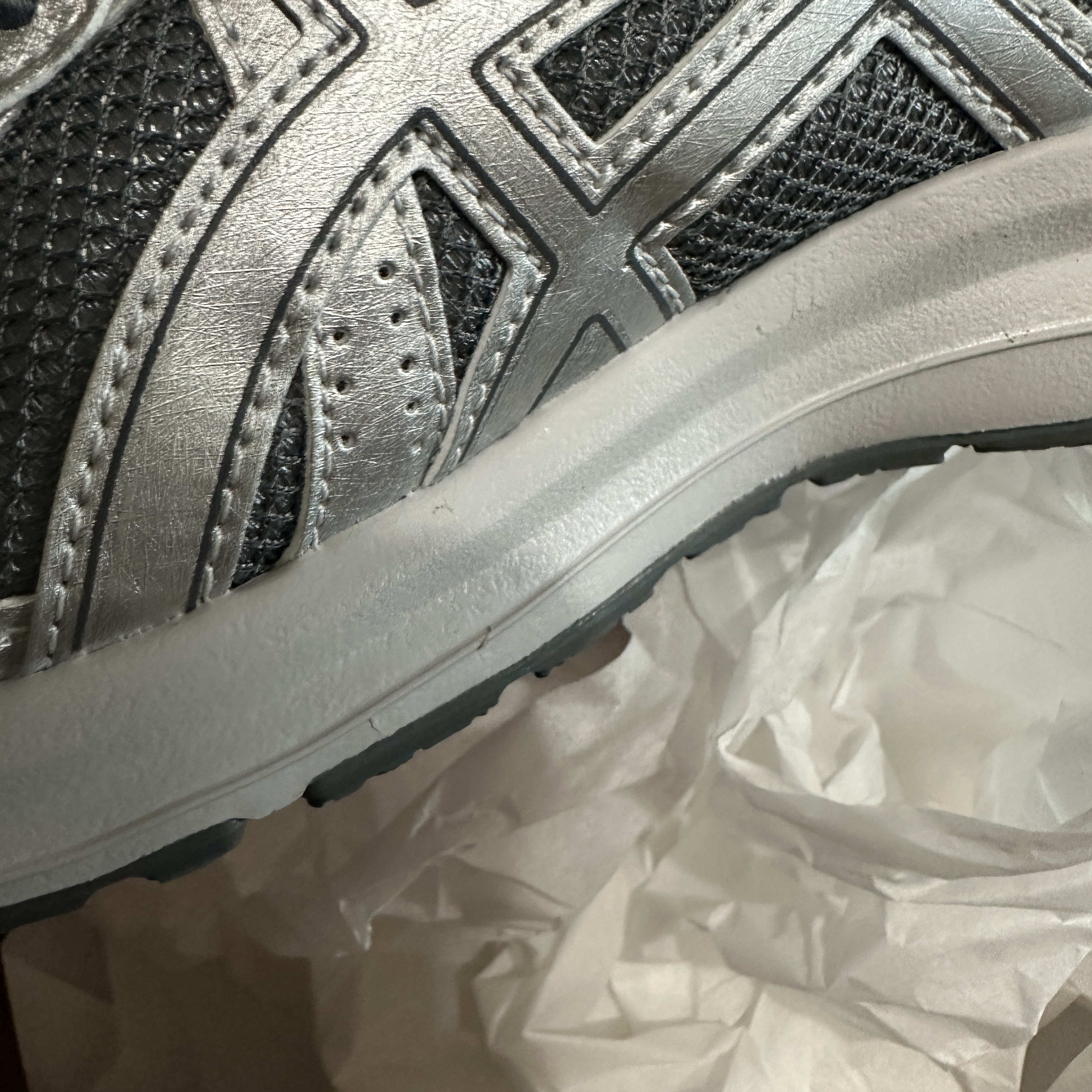 Asics Jog 100 S SMU Sheet Rock Pure Silver - 2E Wide 착용 스타일 - 2