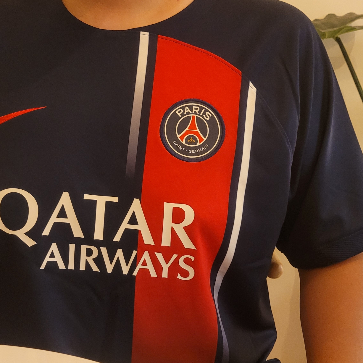 Nike Paris Saint-Germain 2023/24 Dri-Fit Stadium Home Jersey Midnight Navy (Non Marking Ver.) 착용 스타일