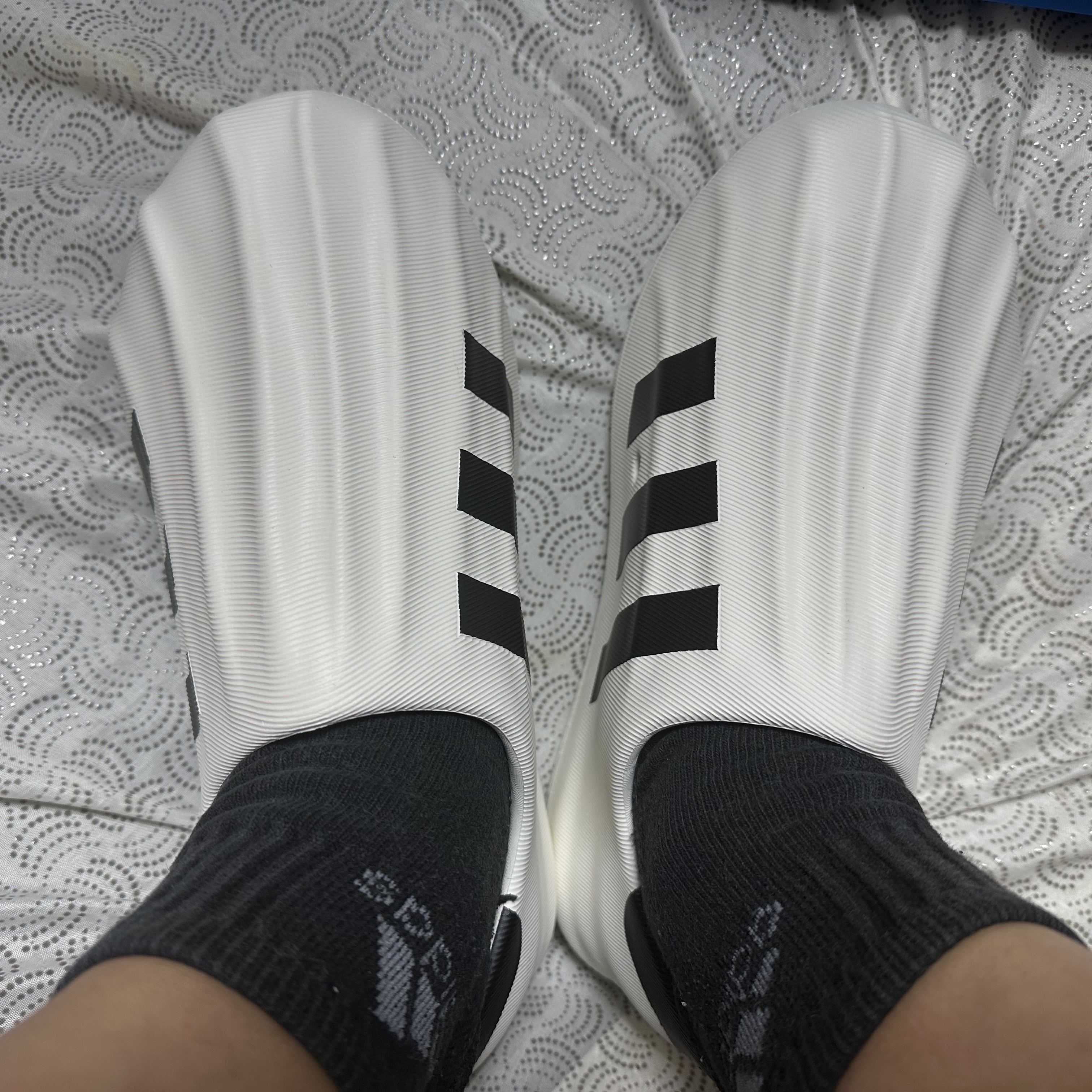 Adidas Adifom Superstar Core White 착용 스타일 - 1
