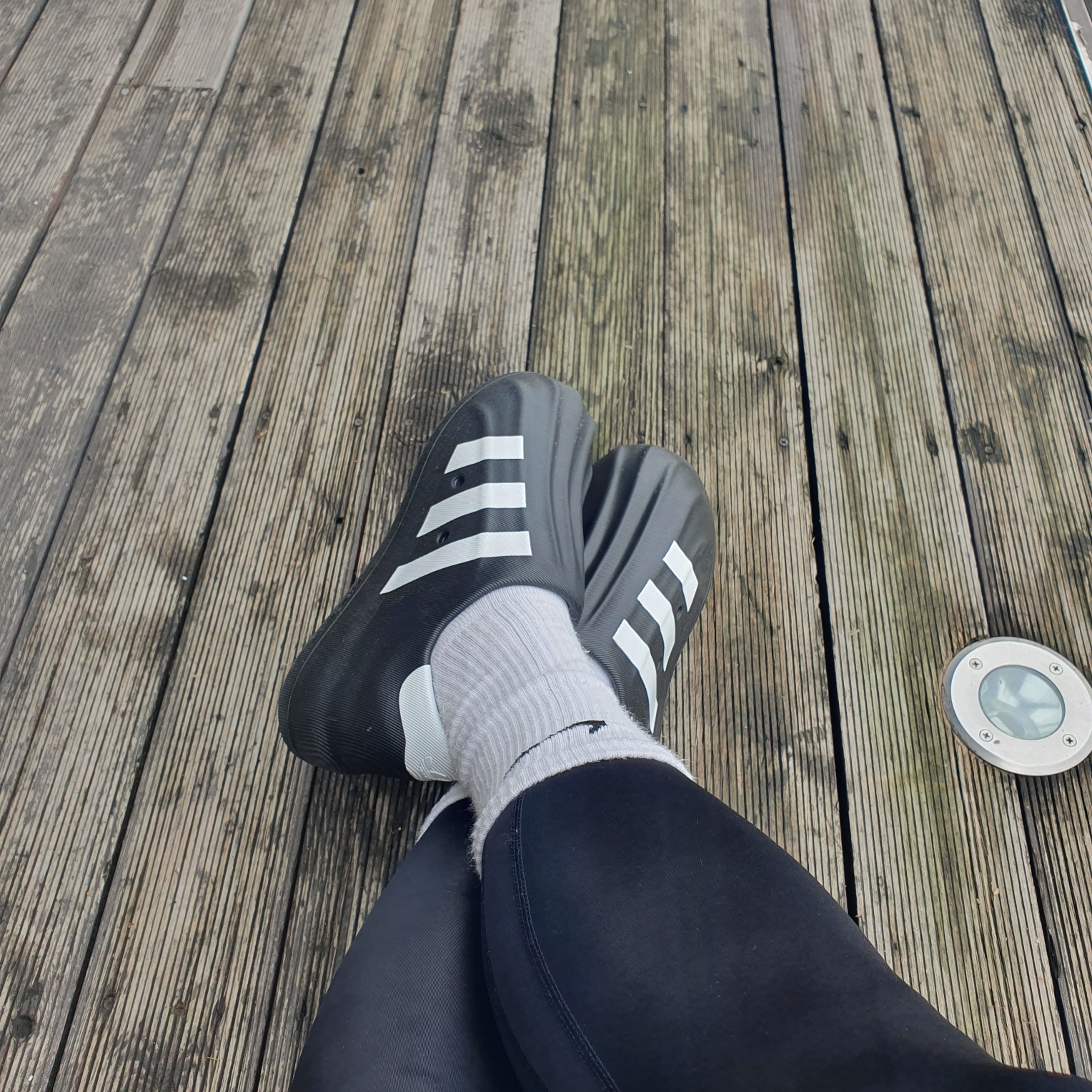 Adidas Adifom Superstar Core Black Cloud White 착용 스타일 - 1