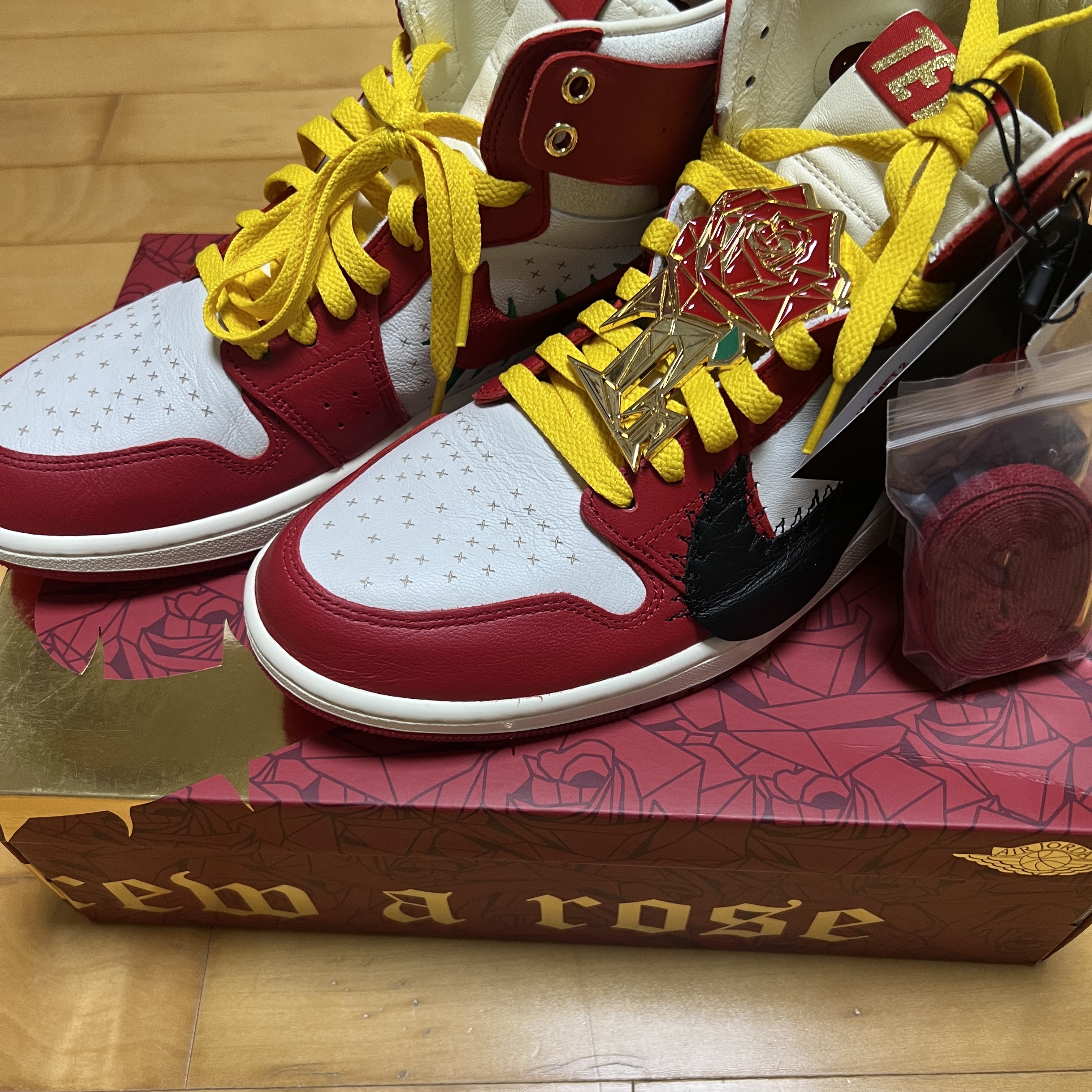 (W) Jordan 1 x Teyana Taylor Zoom CMFT 2 Gym Red 착용 스타일