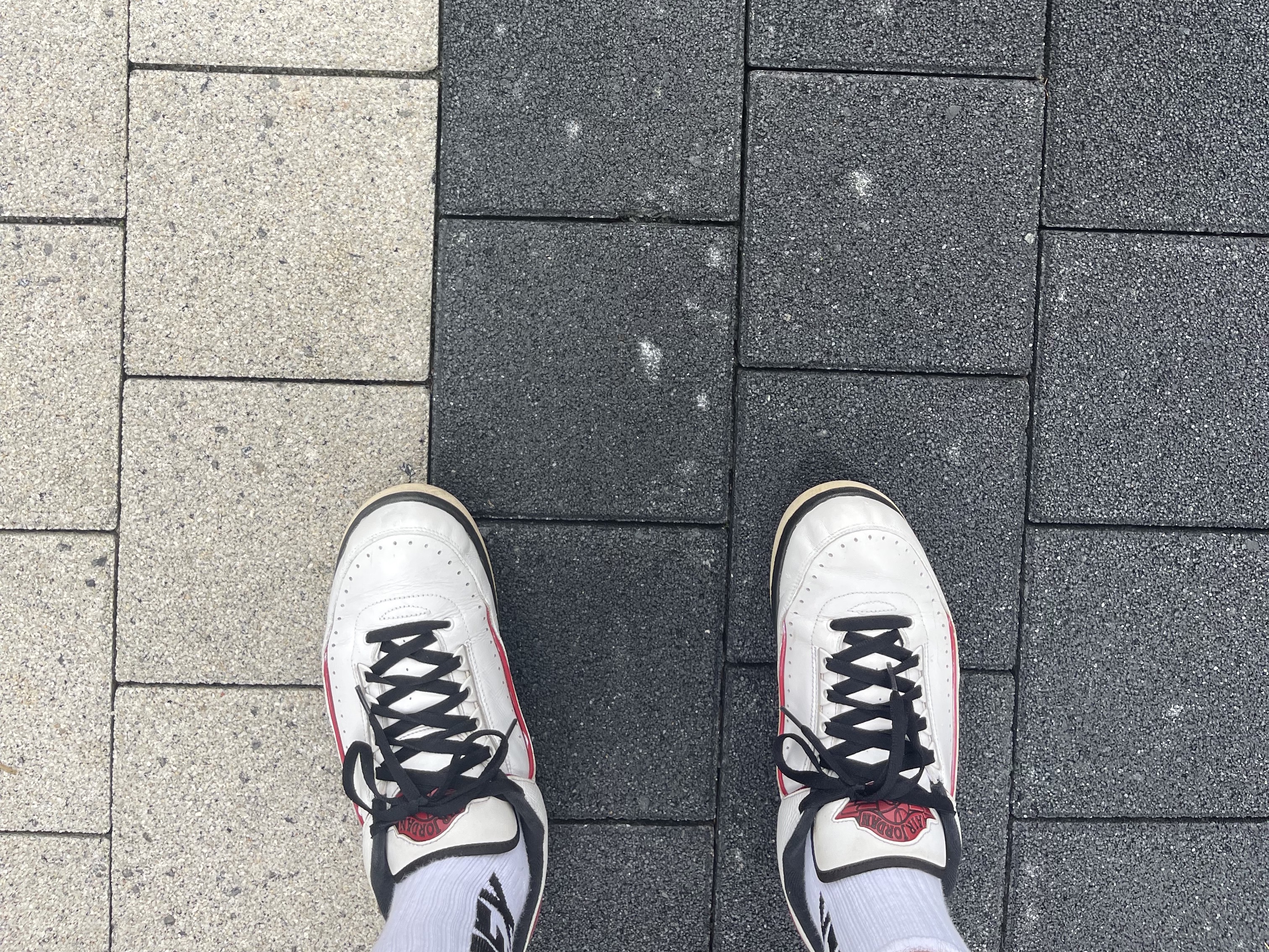 Jordan 2 Retro Low Chicago 2016 착용 스타일