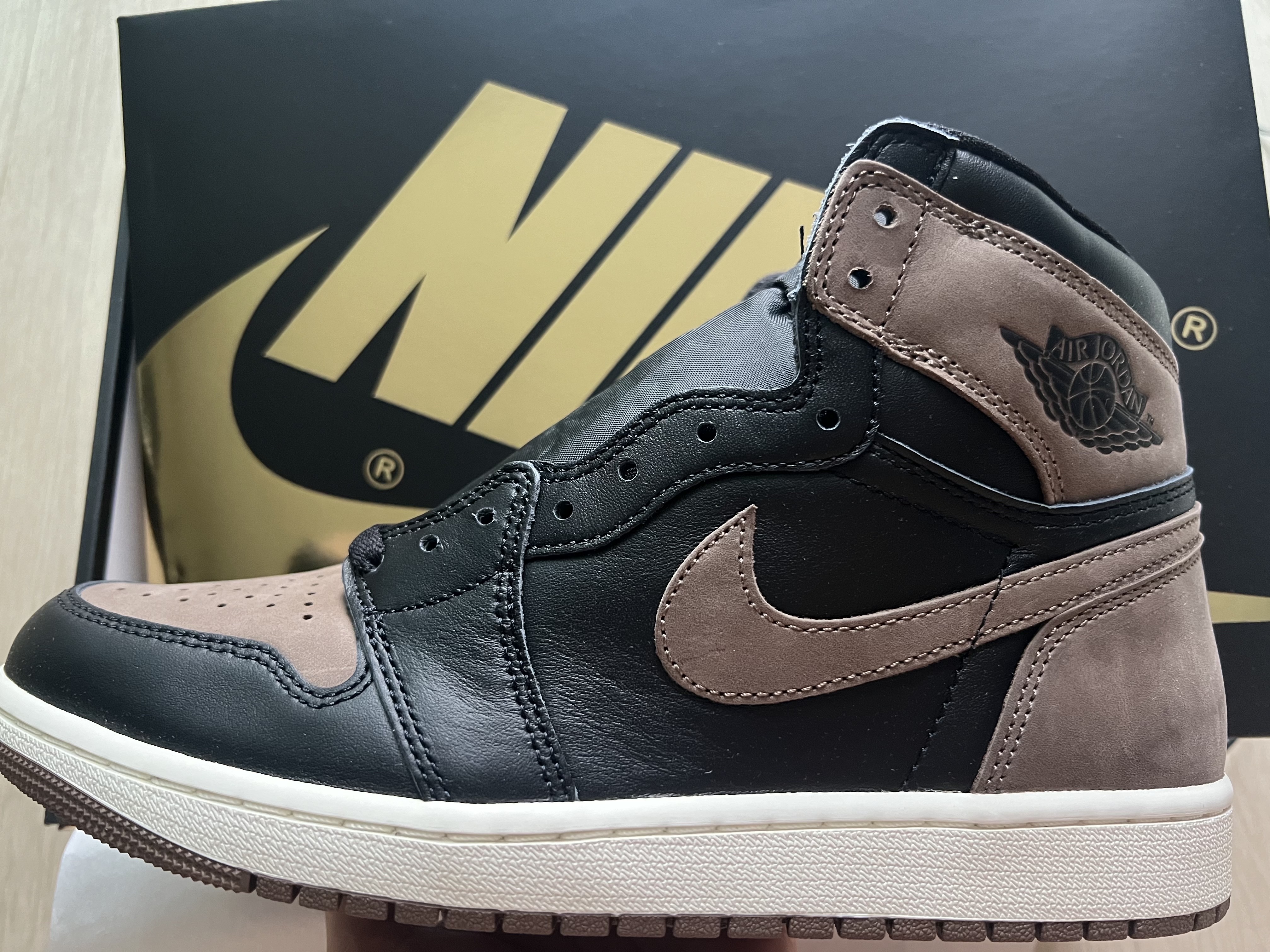 Jordan 1 Retro High OG Palomino 착용 스타일