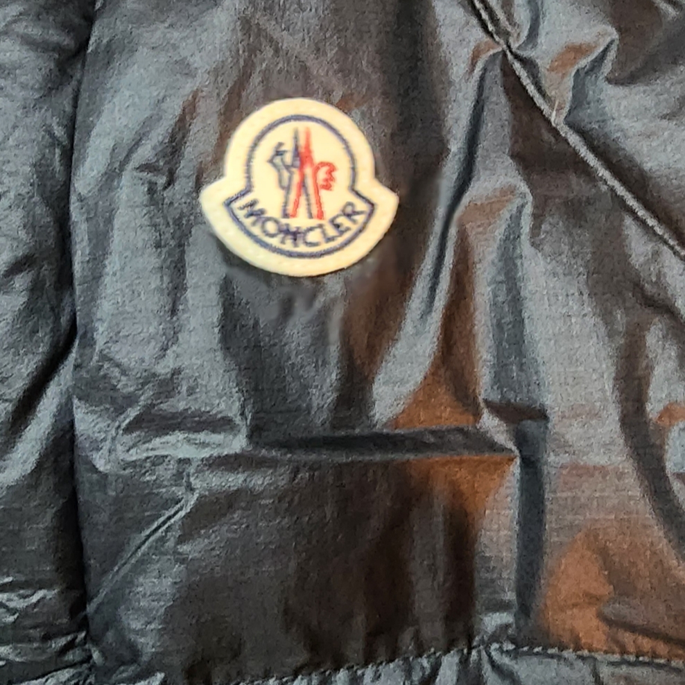 Moncler Cursa Down Gilet Black - 23SS 착용 스타일 - 2