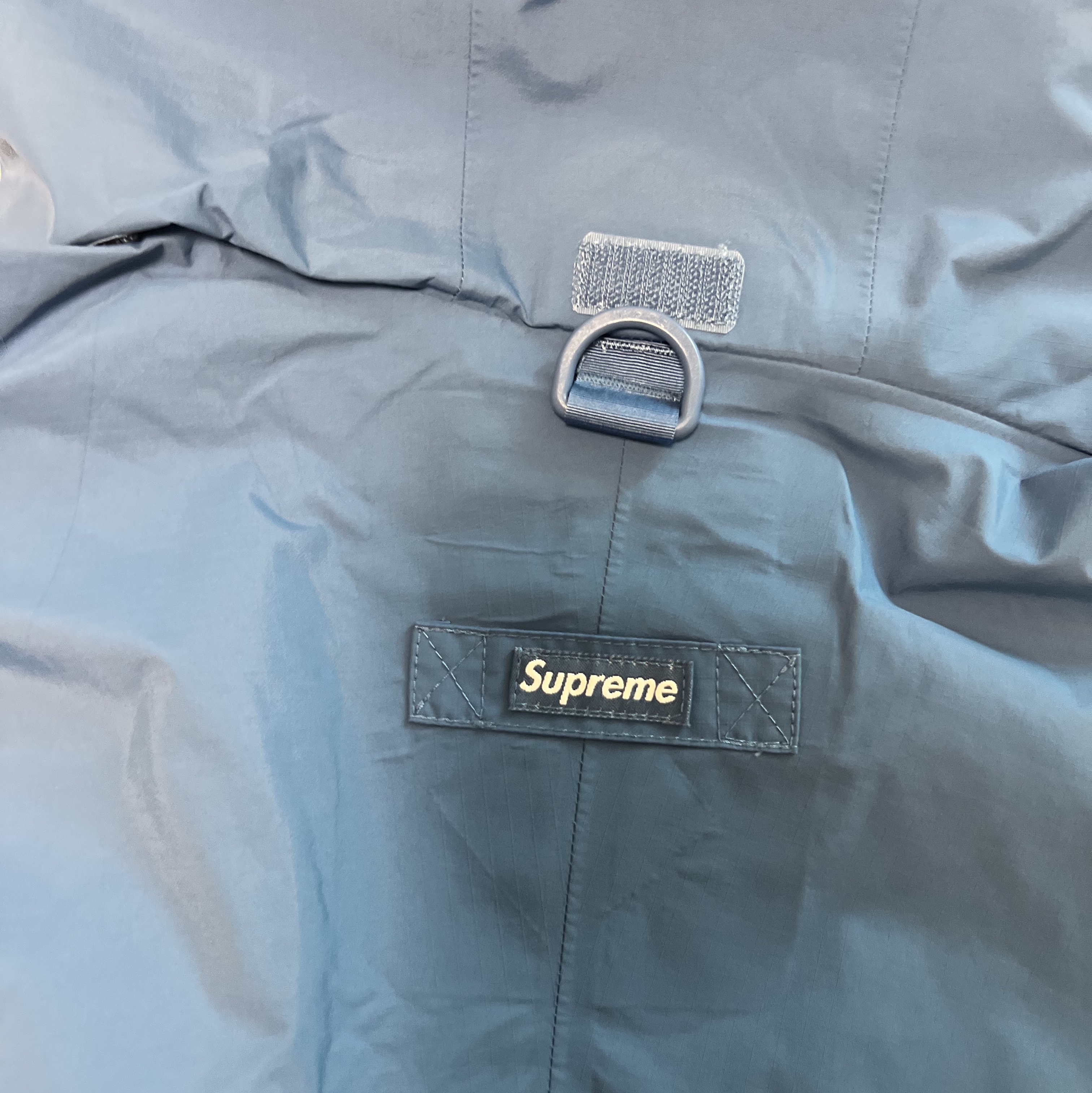 Supreme Gore-Tex Paclite Lightweight Shell Jacket Blue - 23SS 착용 스타일 - 5
