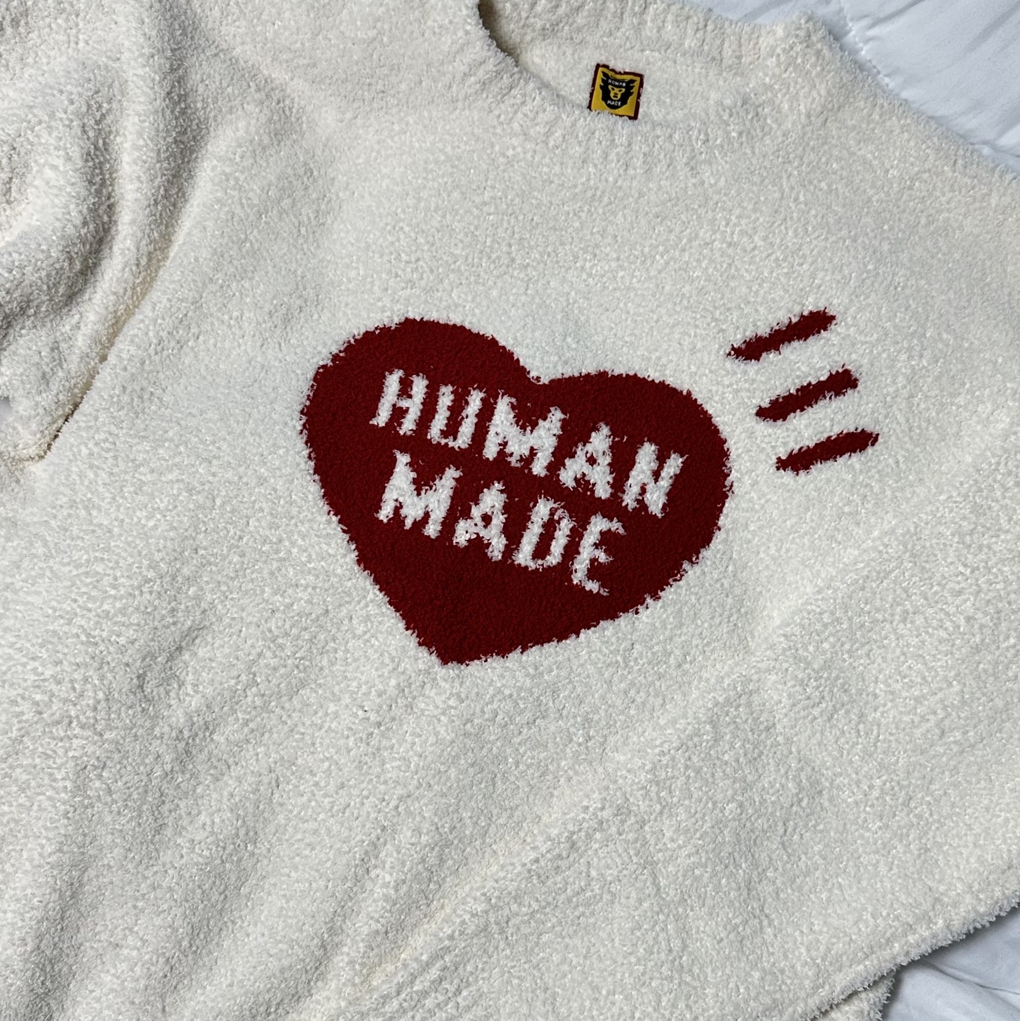 Human Made Cozy Sweatshirt White 착용 스타일