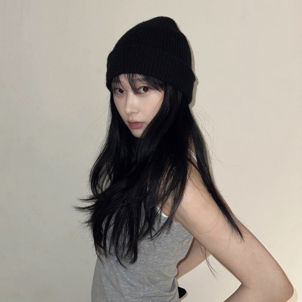 Chrome Hearts Horseshoe Beanie Black, Stussy SS Link Cuff Beanie Black 착용 스타일 - 3