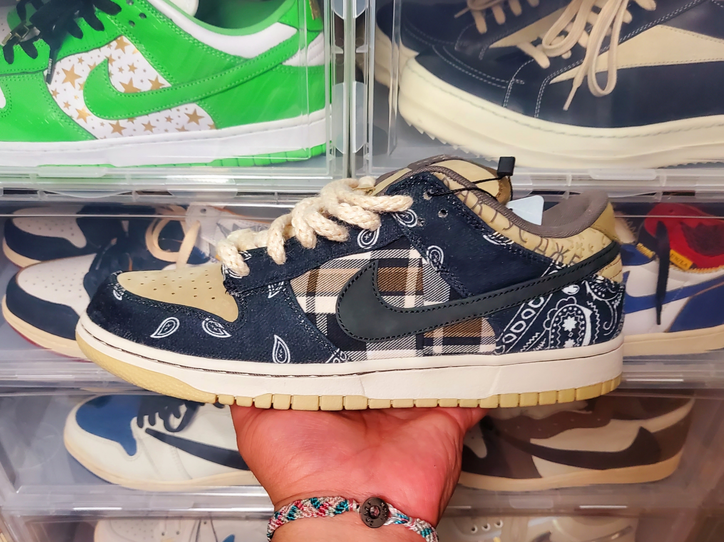 Nike x Travis Scott SB Dunk Low 착용 스타일 - 3