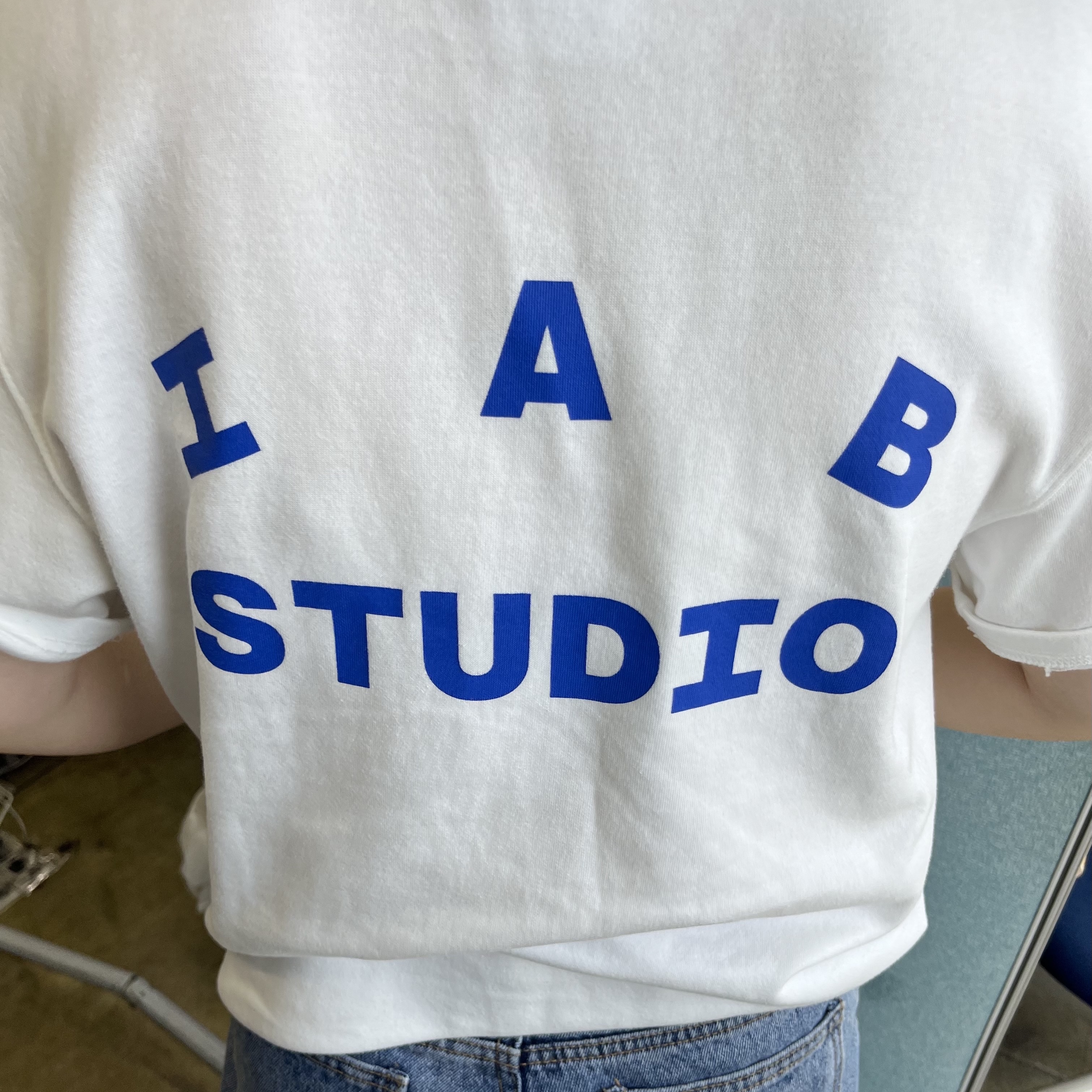 IAB Studio 10th Anniversary T-Shirt White 착용 스타일
