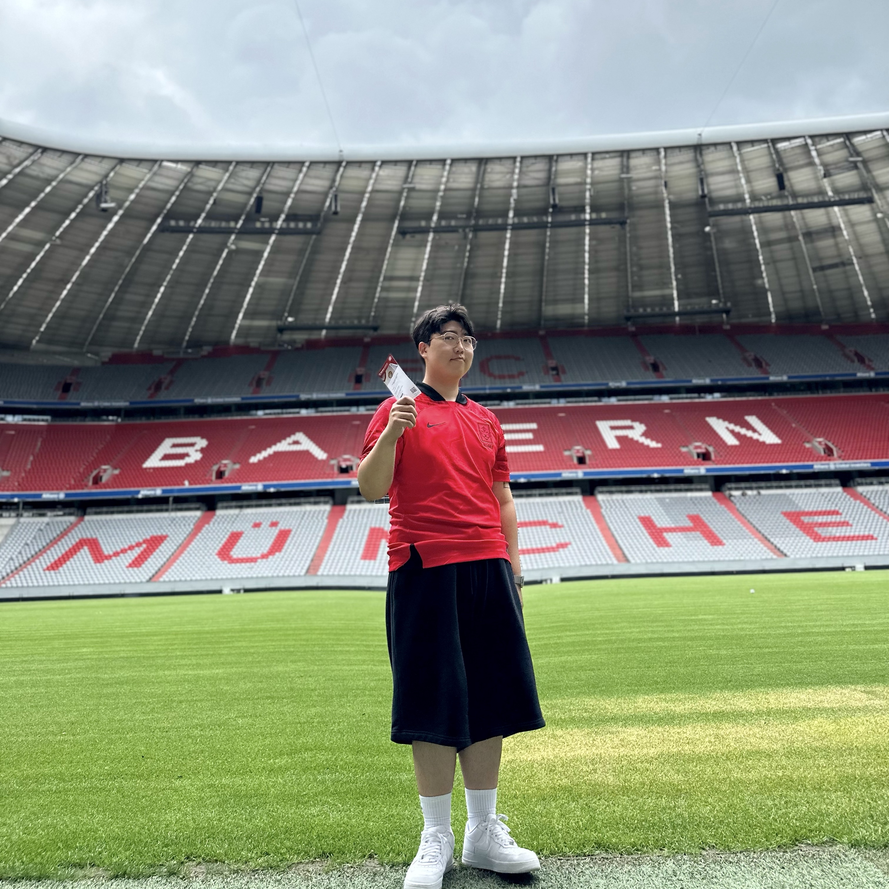Nike Korea Dri-Fit Stadium Home SS Jersey Global Red - Asia (Non Marking Ver.), Nike x Supreme Air Force 1 Low White 착용 스타일