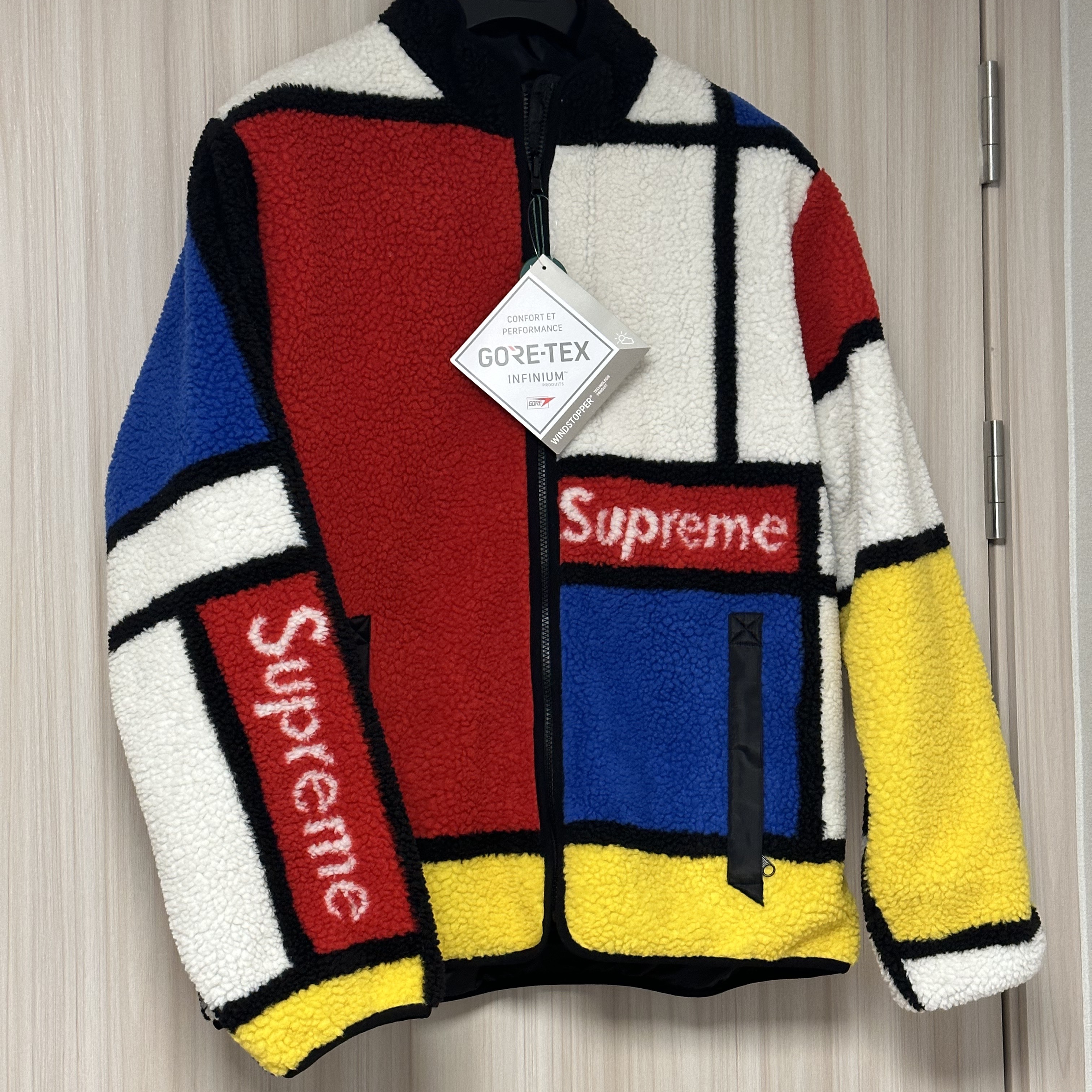 Supreme Reversible Colorblocked Fleece Jacket Red - 20FW 착용 스타일 - 2
