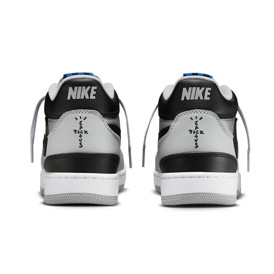 Nike x Travis Scott Mac Attack SP Light Smoke Grey 착용 스타일 - 5