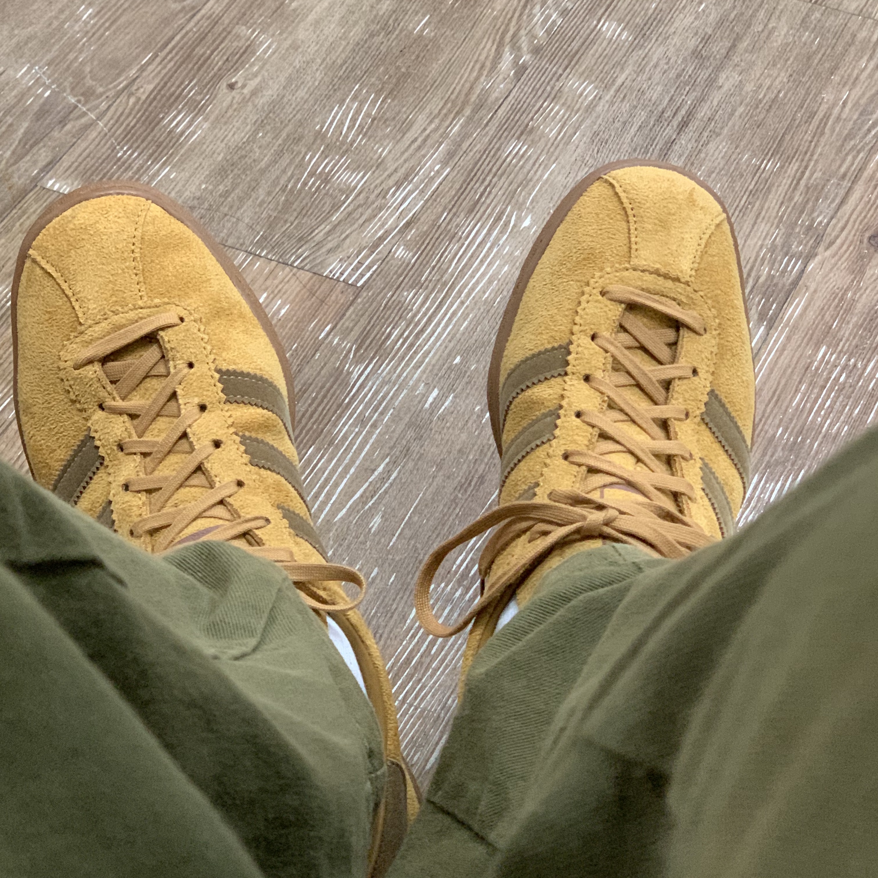 Adidas Tobacco Gruen Mesa Brown Desert 착용 스타일