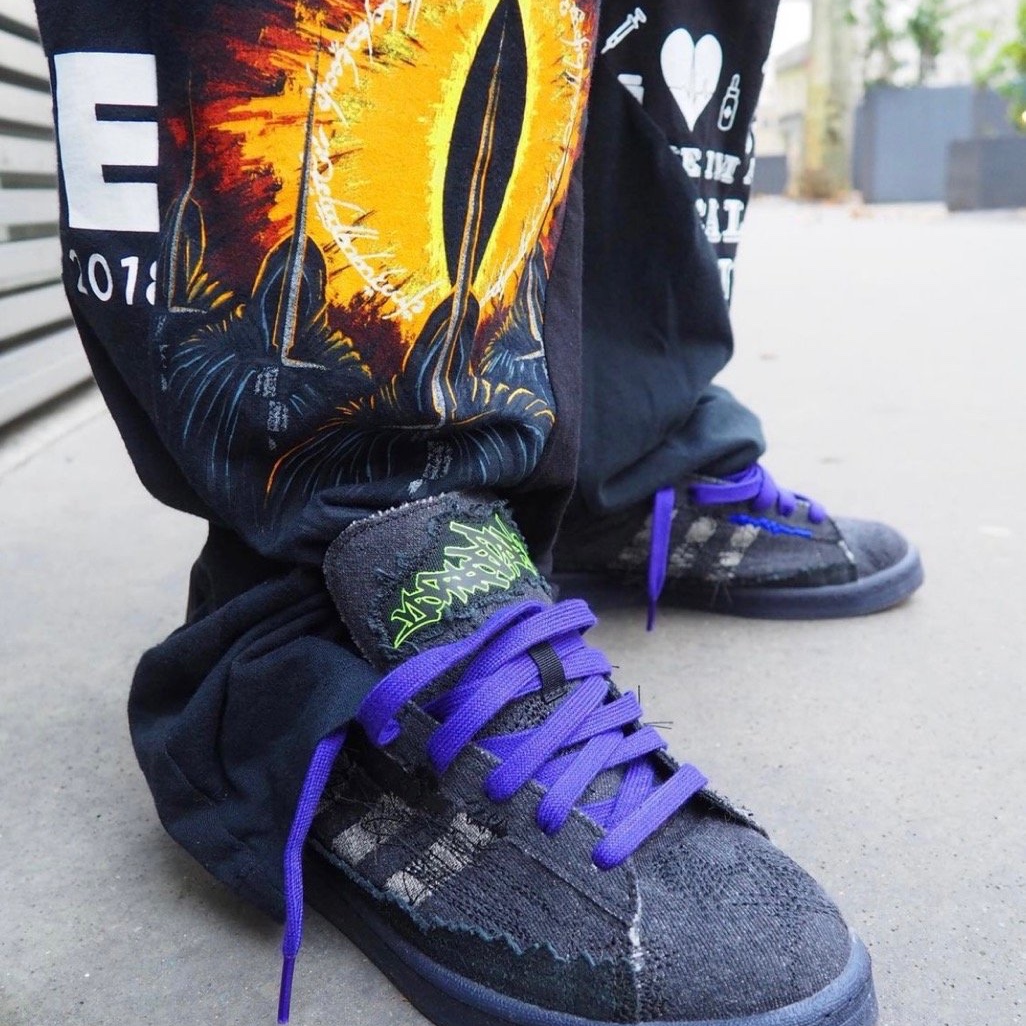 Adidas x Youth of Paris Campus 80s Core Black 착용 스타일