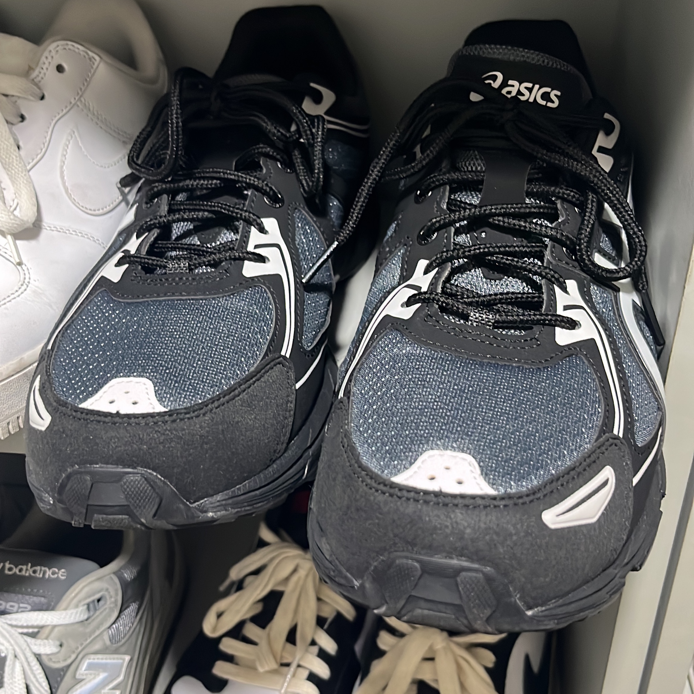 Asics Gel-Venture 6 Carrier Grey 착용 스타일