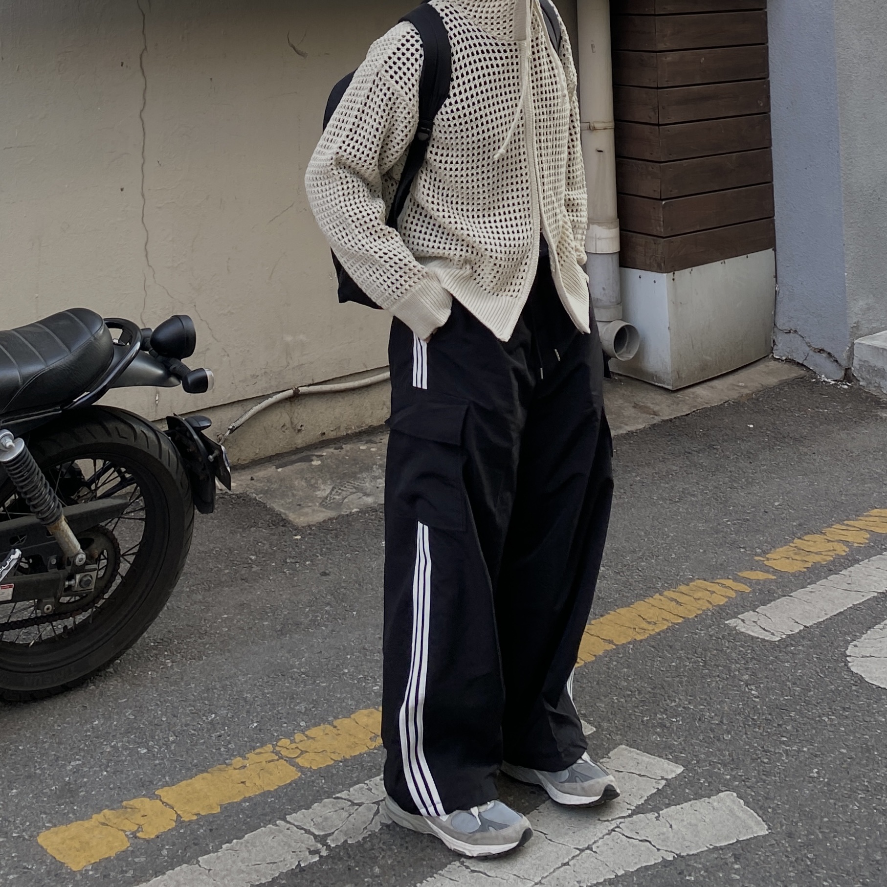 CDG Backpack Black, New Balance 992 Made in USA Grey - D Standard 착용 스타일 - 3