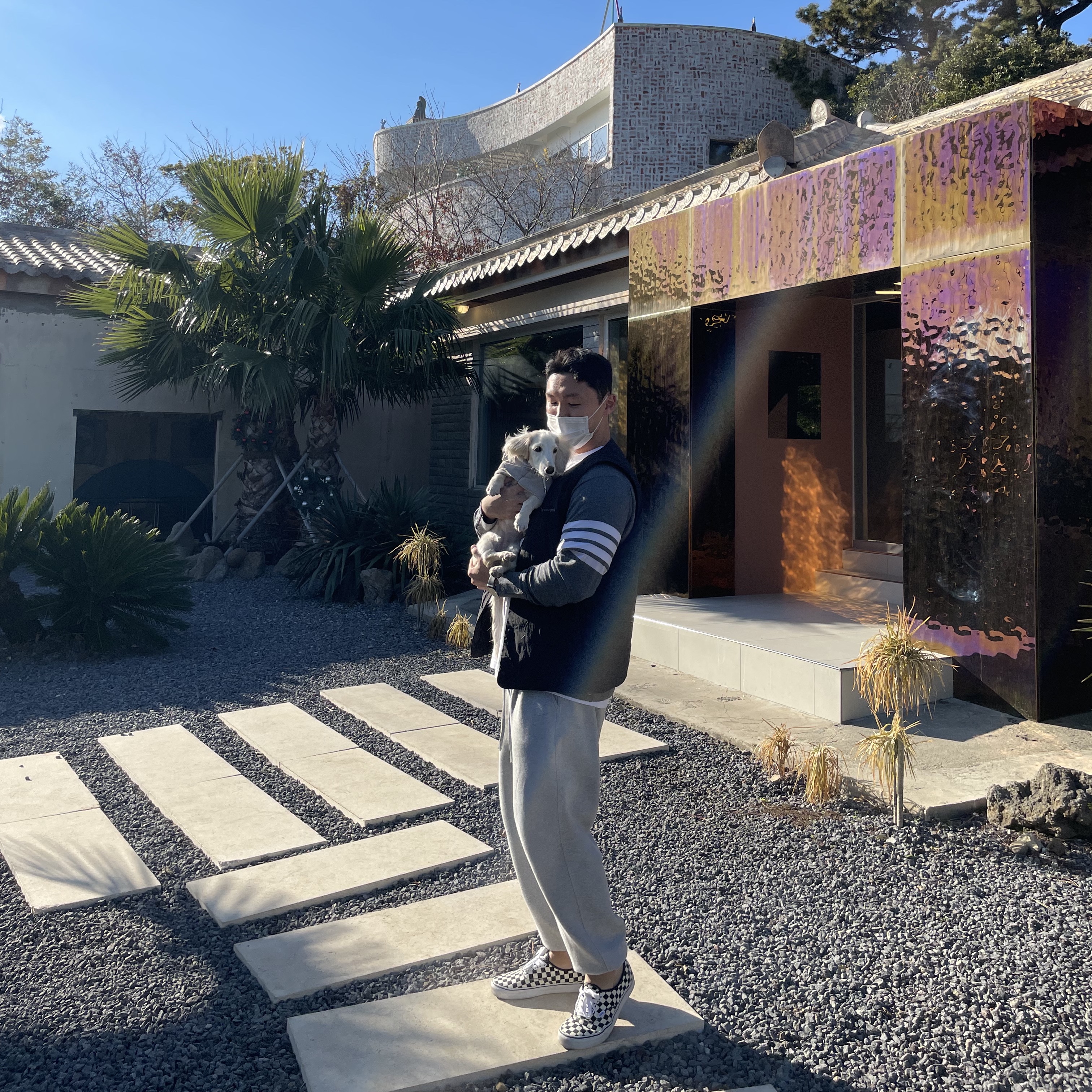 Vans Authentic Golden Coast Checkerboard, Thom Browne Milano Stitch 4-Bar Cardigan Medium Grey 착용 스타일