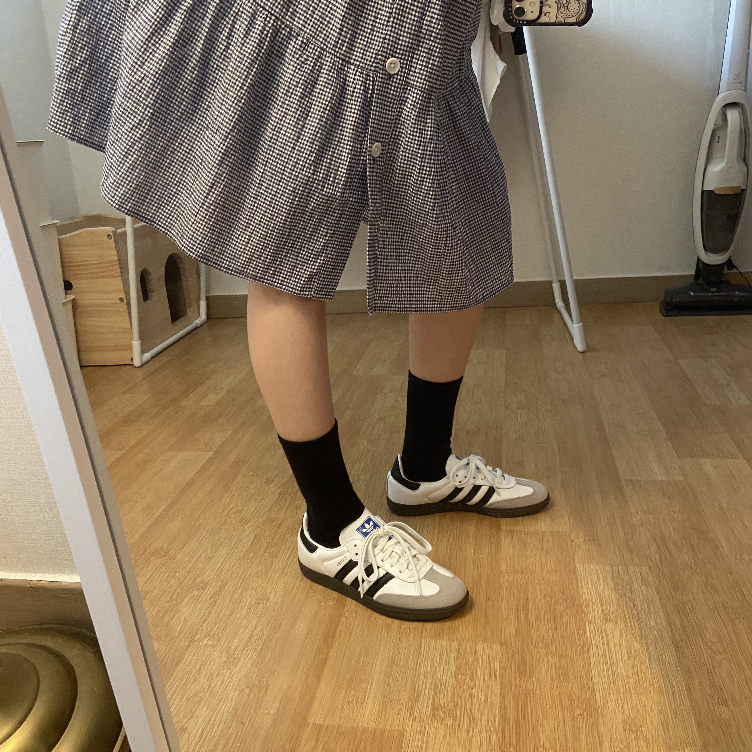 Adidas Samba OG Cloud White 착용 스타일 - 1