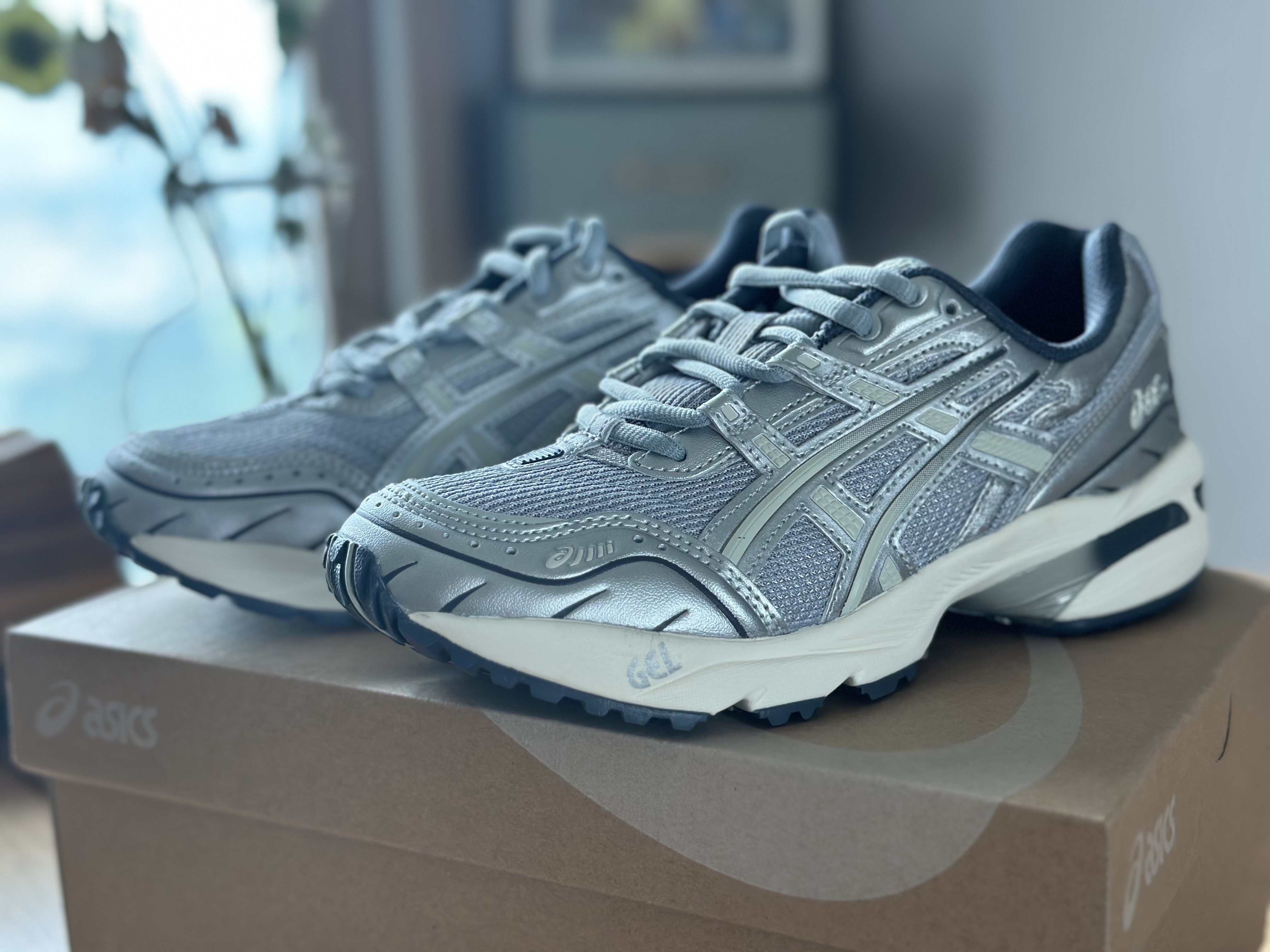 Asics Gel-1090 Piedmont Grey 착용 스타일 - 2
