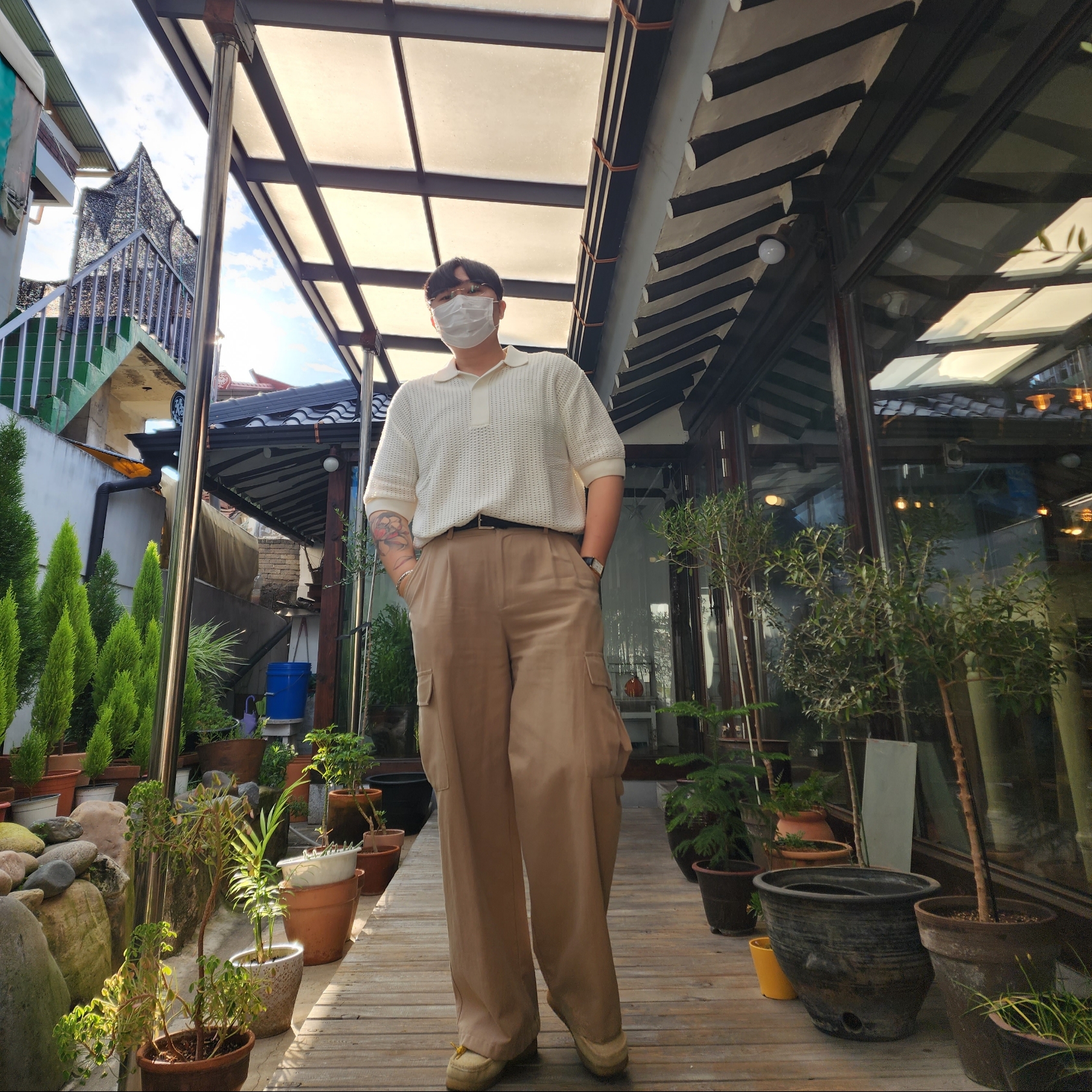 Clarks x Thisisneverthat Wallabee Maple 착용 스타일 - 2