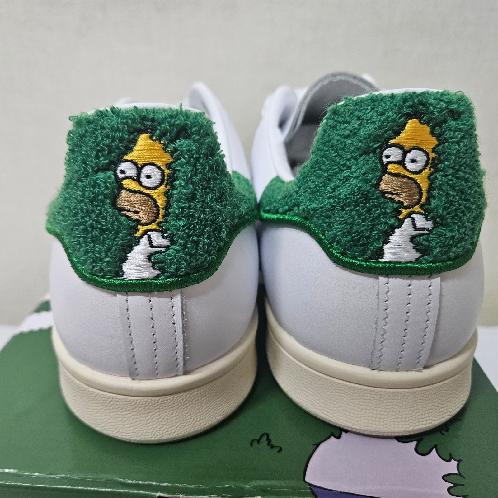 Adidas x The Simpsons Stan Smith Homer Simpson 착용 스타일 - 1