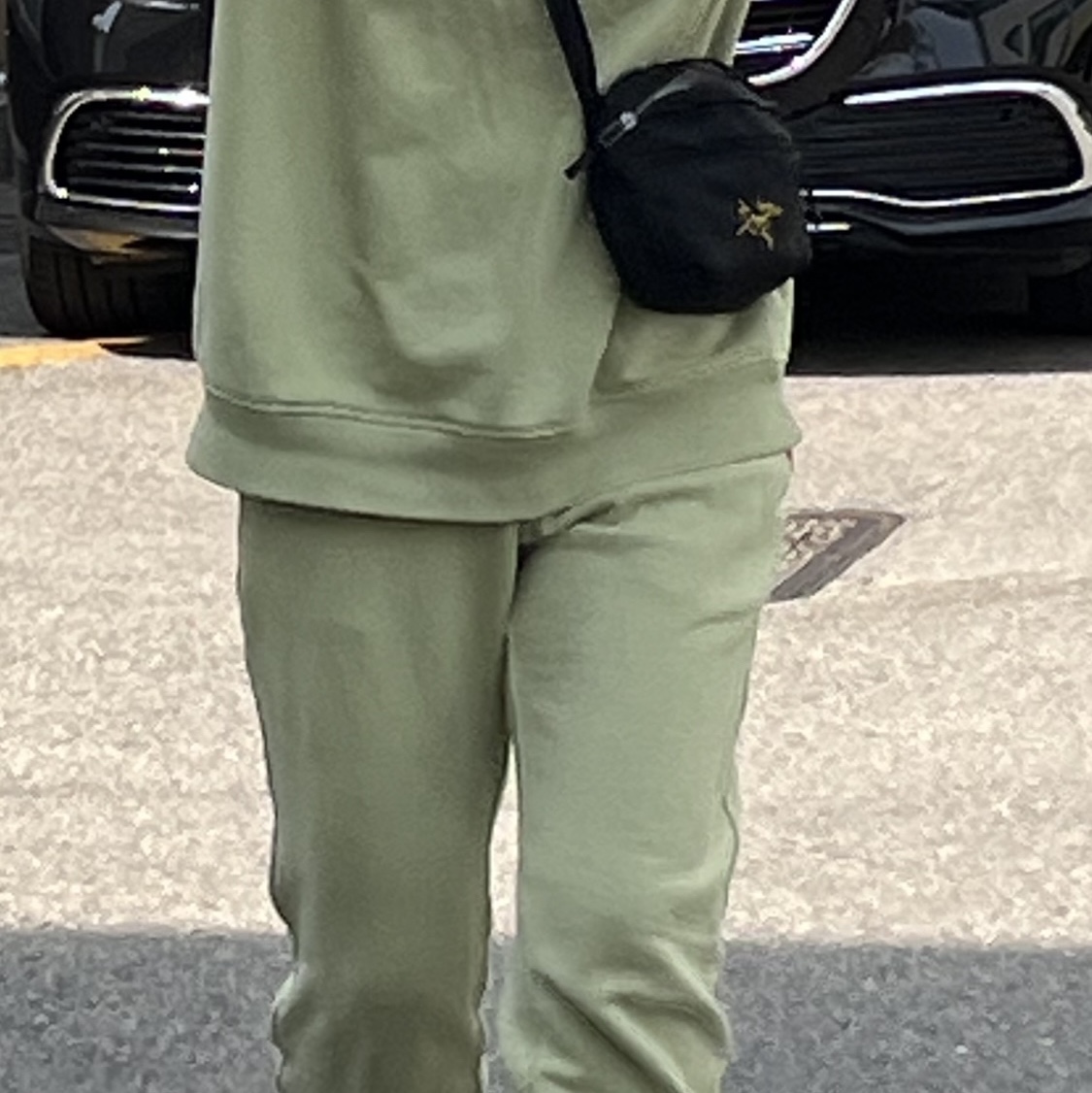 Arc'teryx Mantis 1 Waistpack Black 착용 스타일