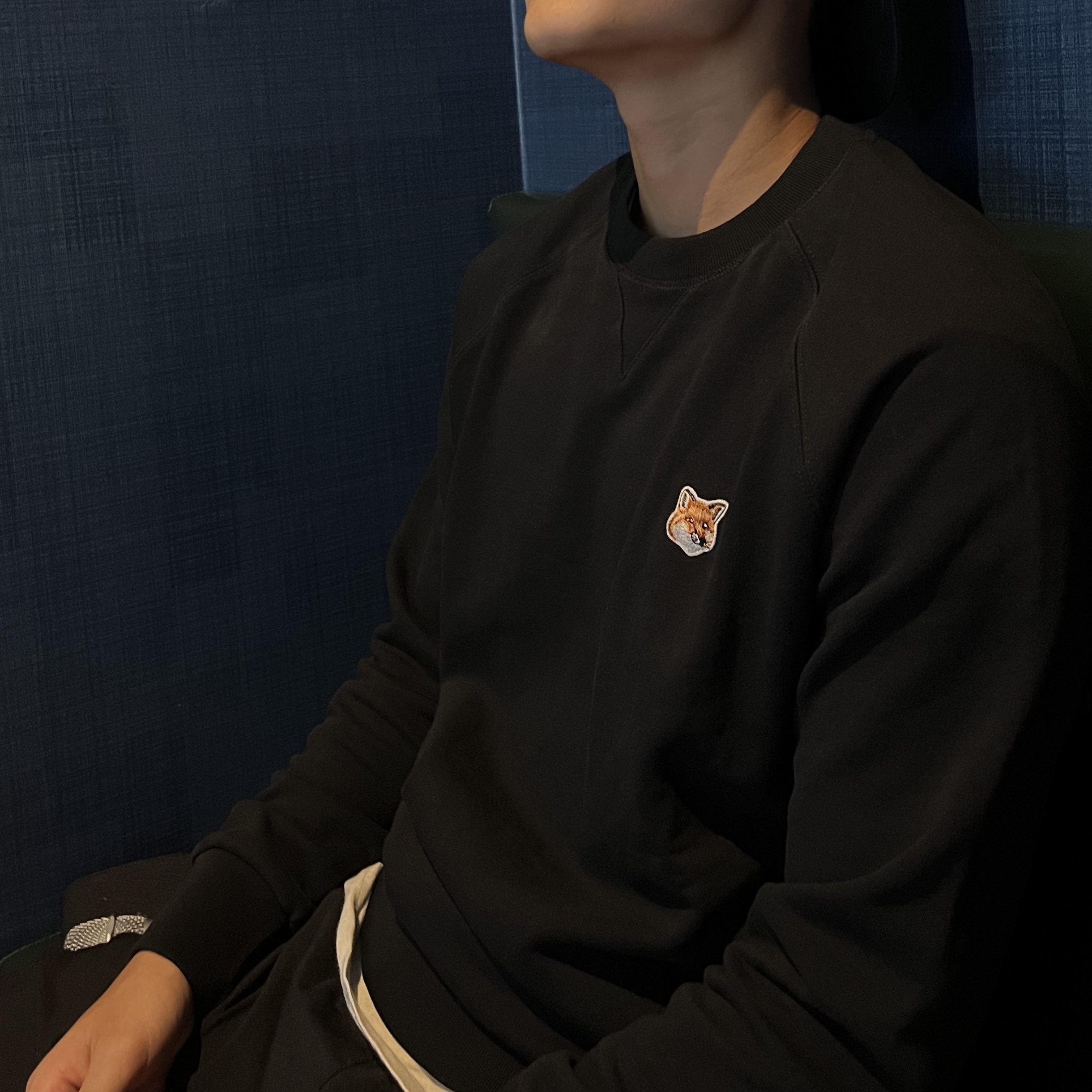 Maison Kitsune Fox Head Patch Classic Sweatshirt Black 착용 스타일