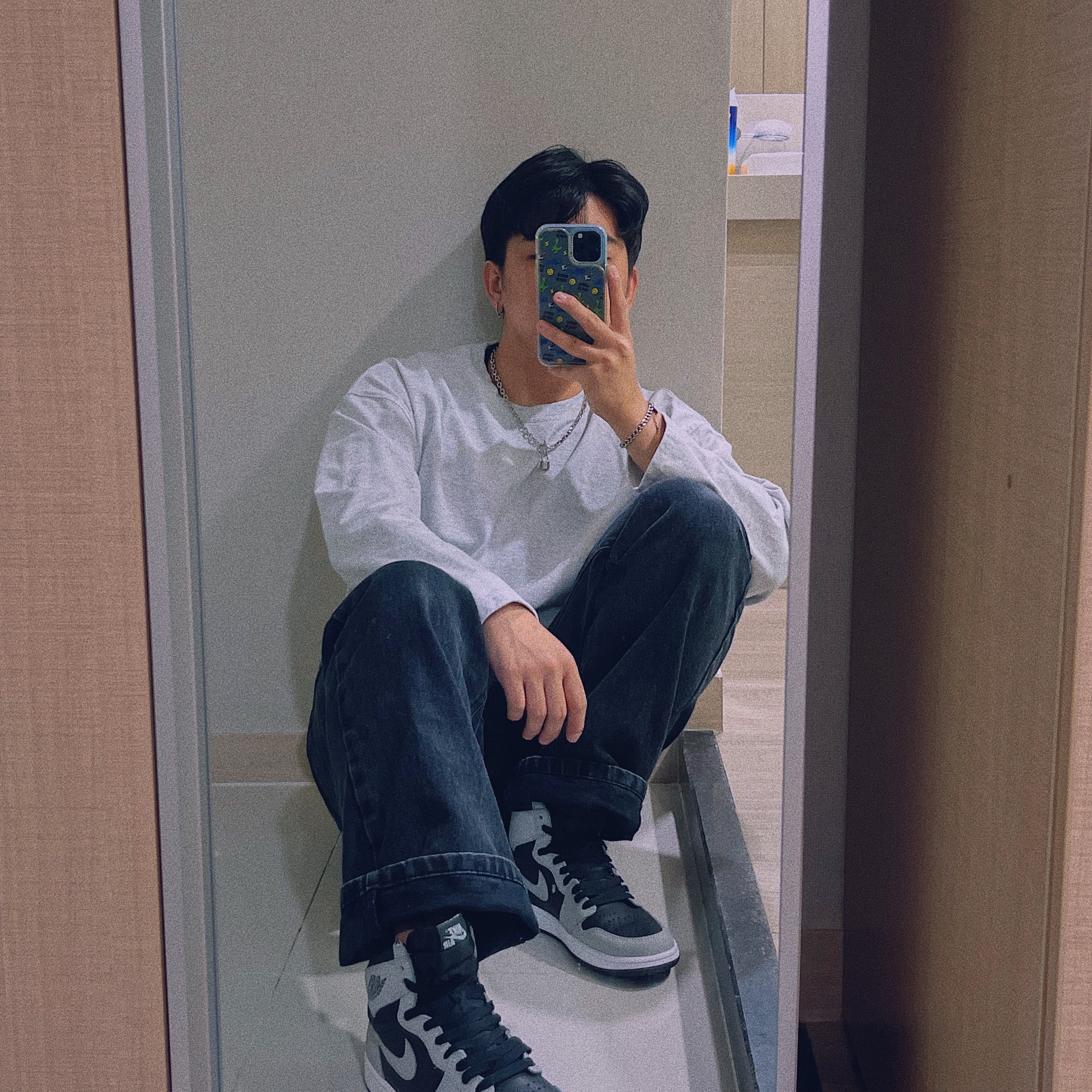 Jordan 1 Retro High OG Shadow 2.0 착용 스타일 - 2