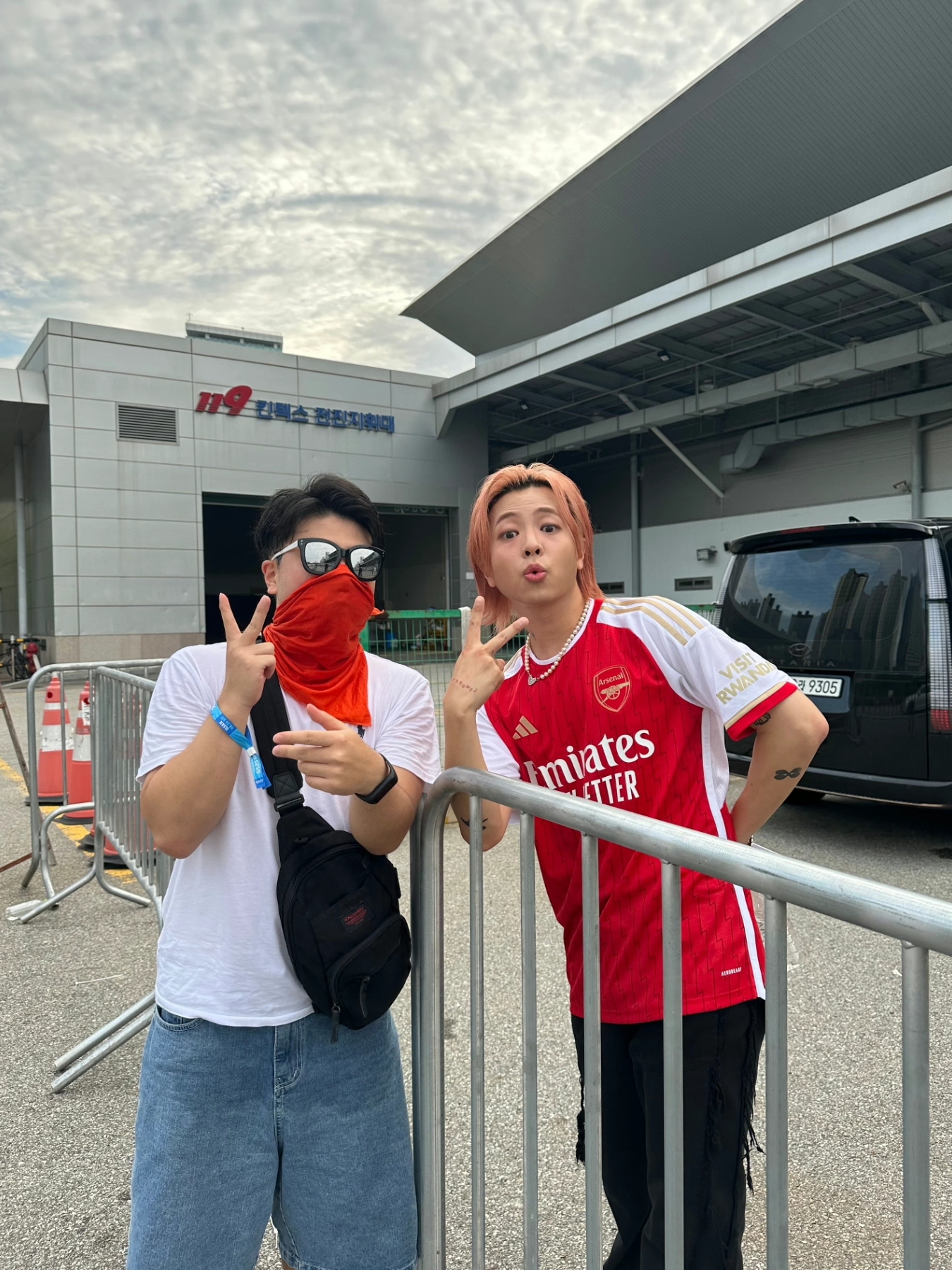 Adidas Arsenal 2023/24 Home Jersey Better Scarlet White - KR Sizing (Non Marking Ver.) 착용 스타일 - 2