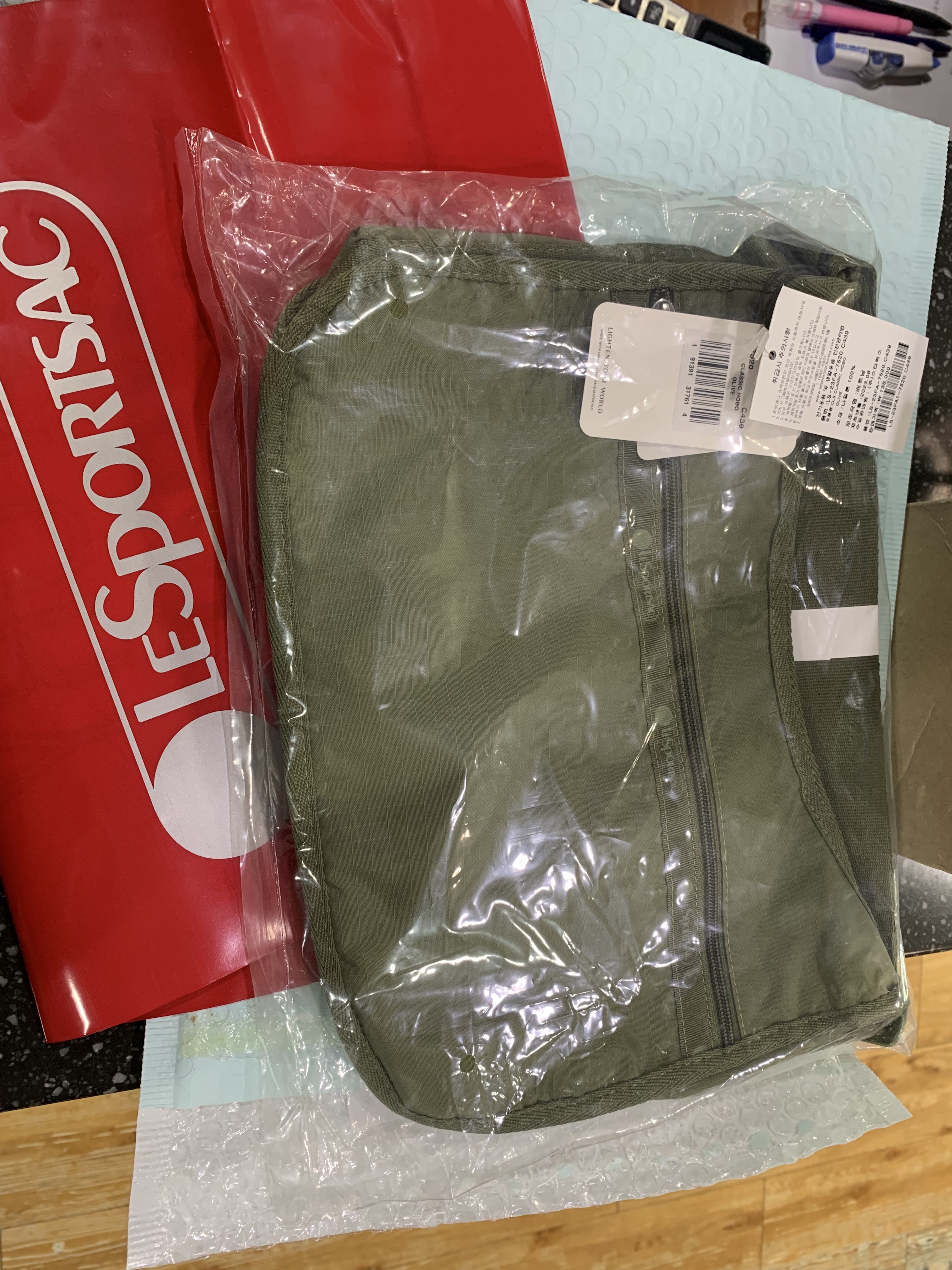 Apple Watch Series 7 41mm GPS Midnight Aluminum Case with Sport Band Midnight (Korean Ver.), Nike Air Max 97 OG Silver Bullet 2022 착용 스타일 - 3
