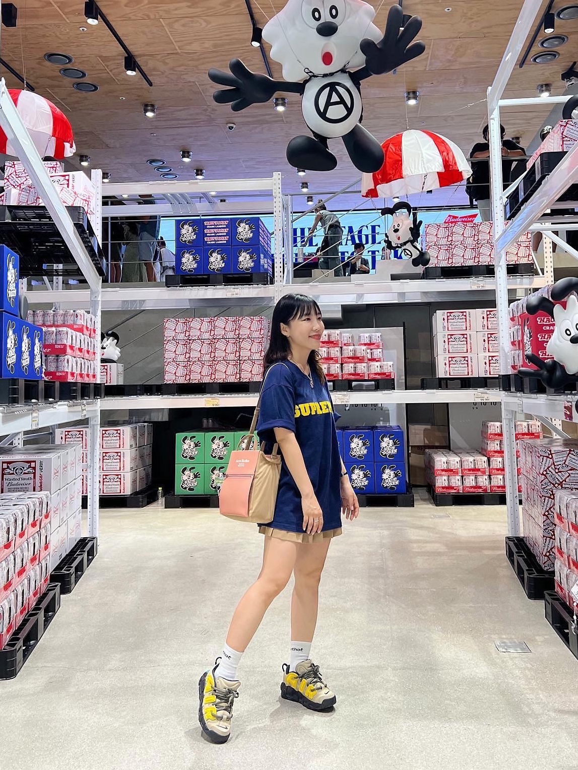 Nike x Ambush Air More Uptempo Low Vivid Sulfur and Limestone, Supreme Collegiate S/S Top Navy - 23FW 착용 스타일 - 2