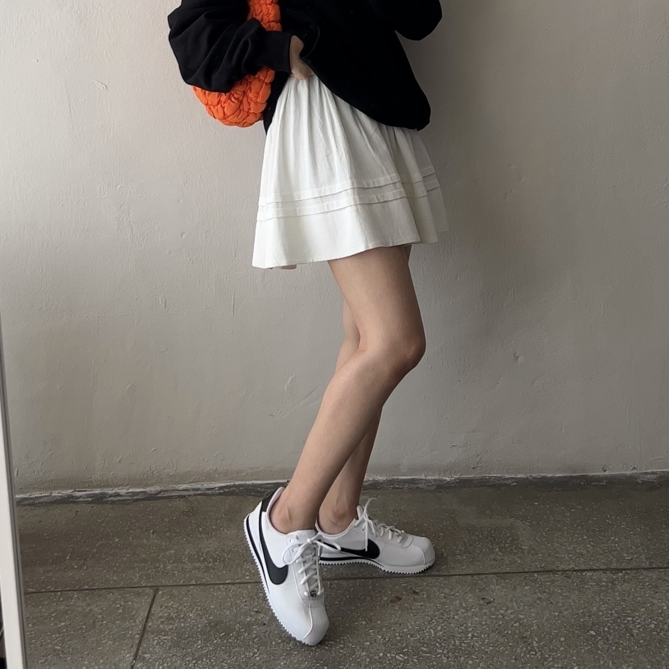 COS Quilted Mini Bag Bright Orange, (GS) Nike Cortez Basic SL White Black 착용 스타일 - 3
